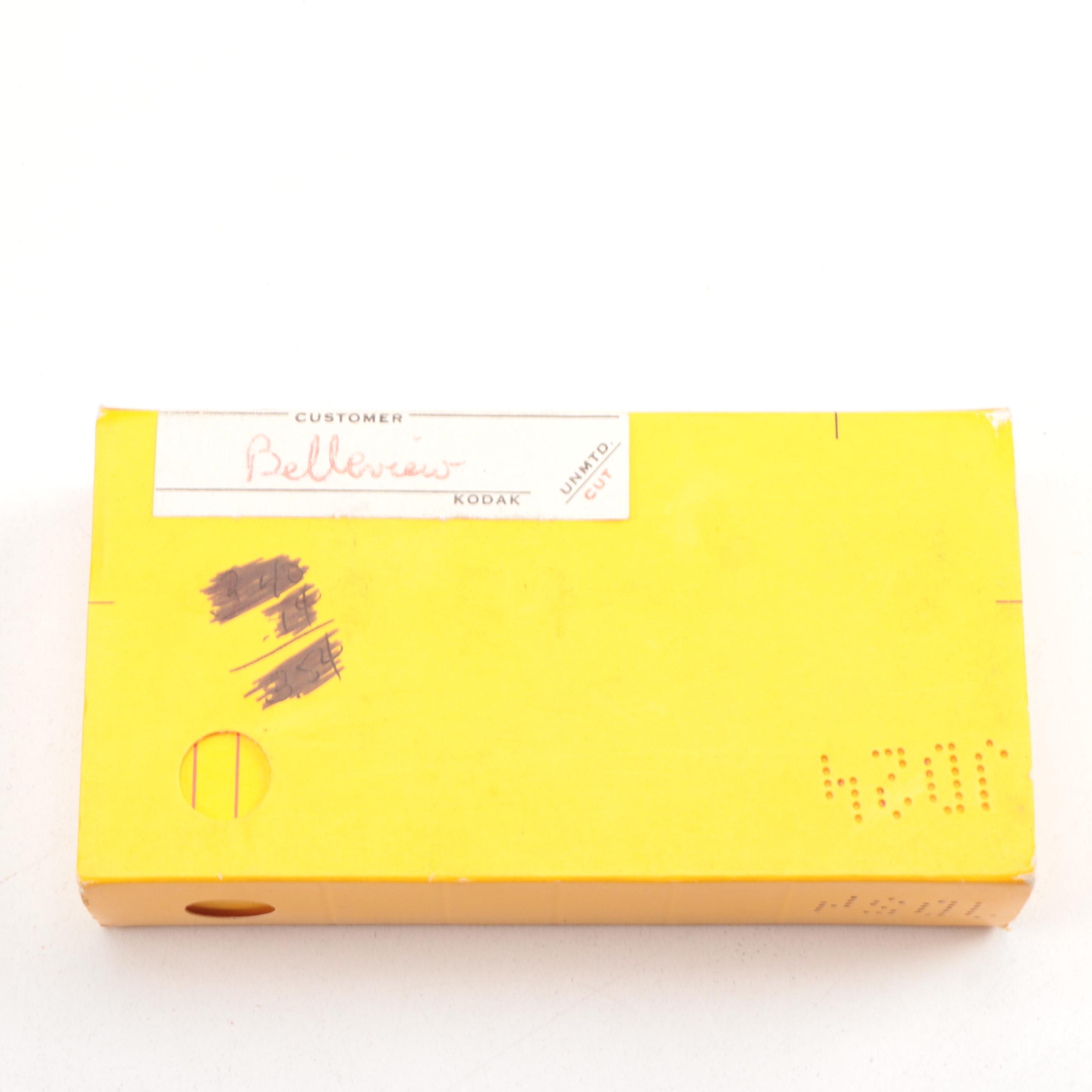 Kodak Kodaslide Model 2A Projector with Case and Bellingrath Gardens Slides