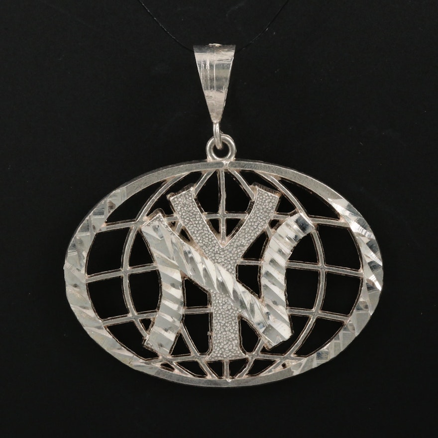 Sterling Silver New York Yankees Emblem Pendant