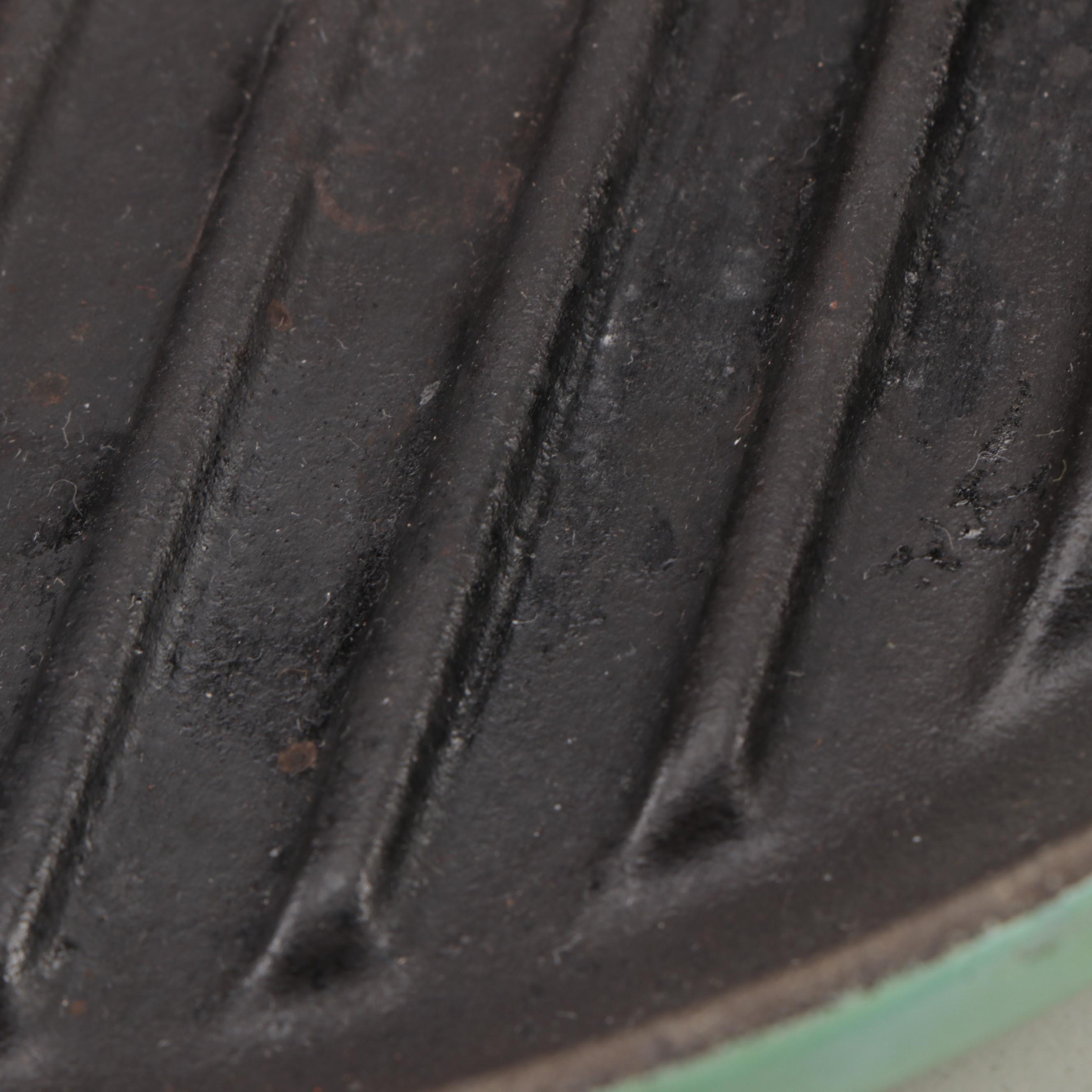 Le Creuset Enameled Cast Iron Skillet Grill