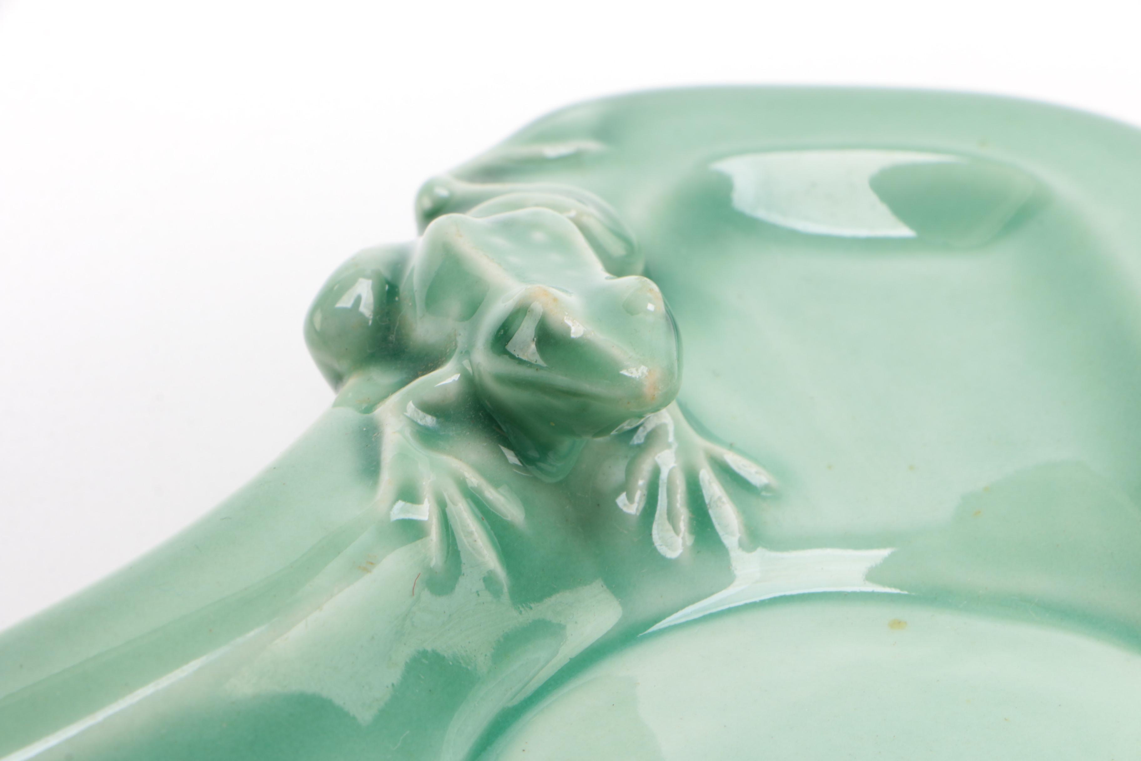 Rookwood Pottery Green Glaze Frog Ashtray, 1951