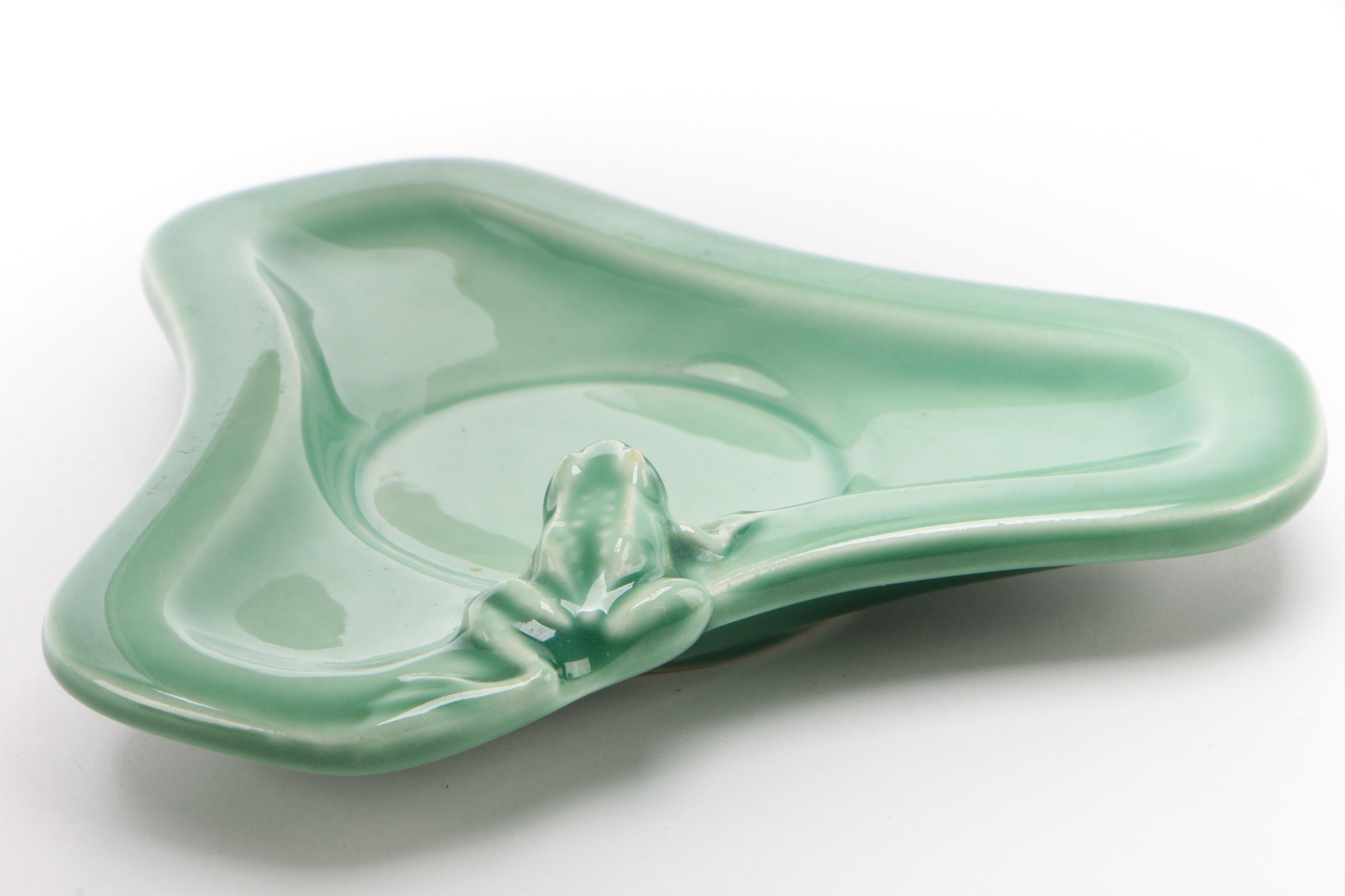 Rookwood Pottery Green Glaze Frog Ashtray, 1951