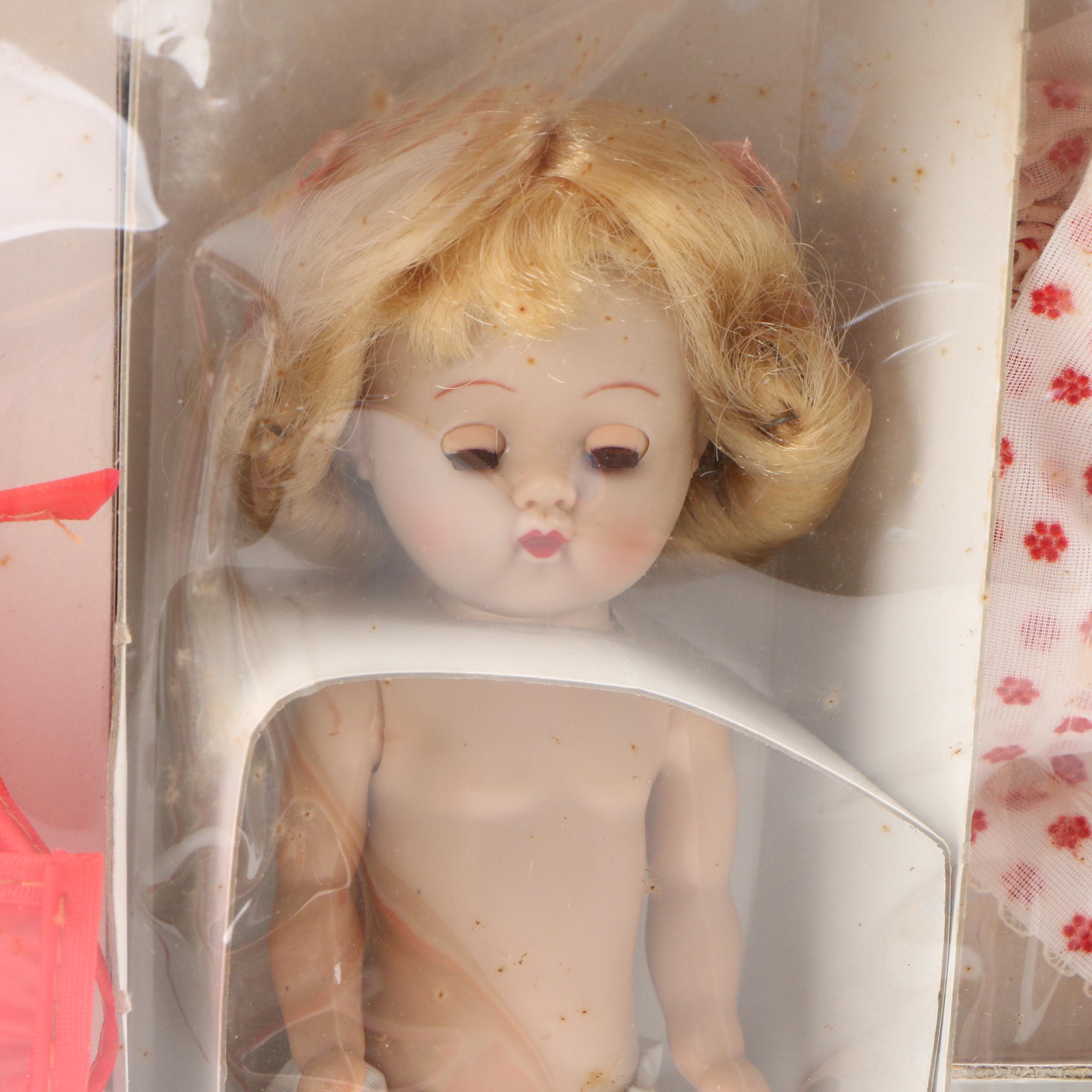 Cosmopolitan Doll Company "Ginger" Doll with Fashion and Accessories