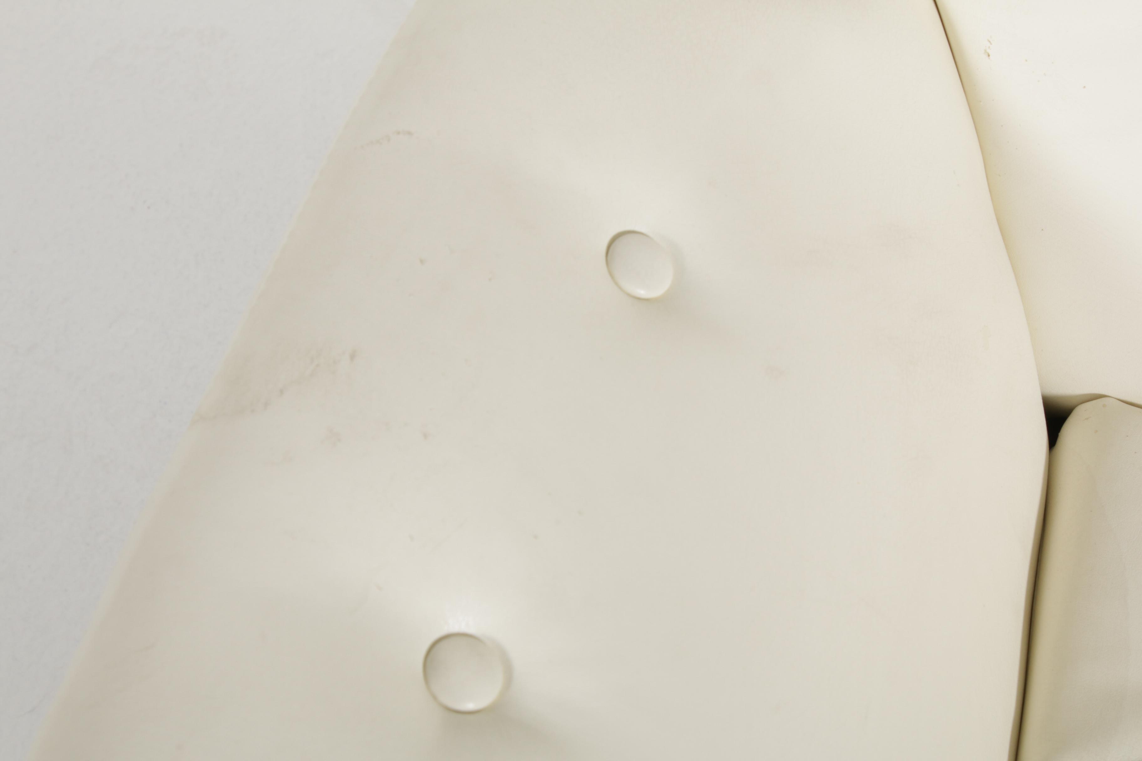 Decorion Fun Furnishings Modernist White Naugahyde Swivel Chair, Late 20th C.