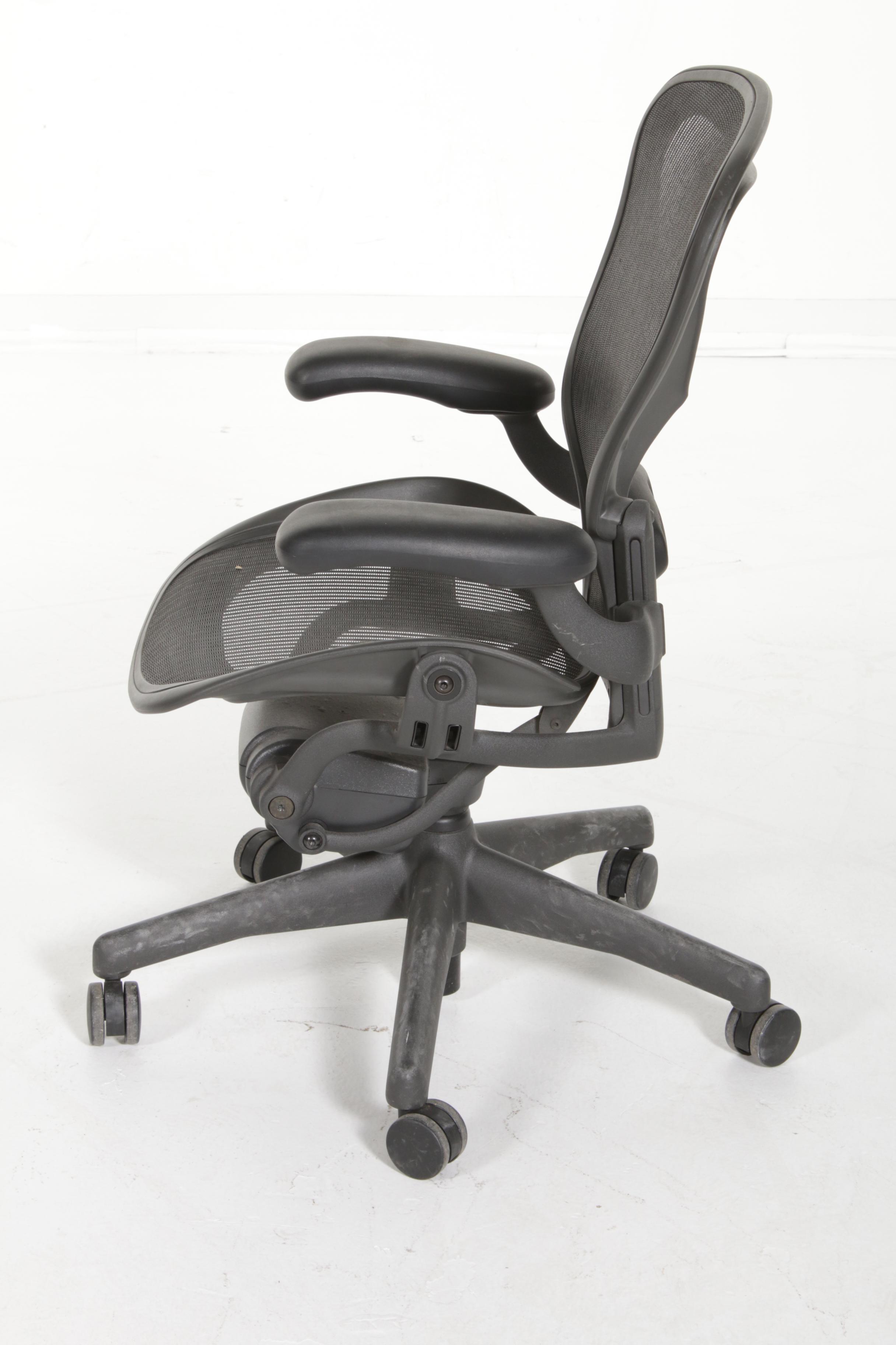 Herman Miller Aeron Desk Chair