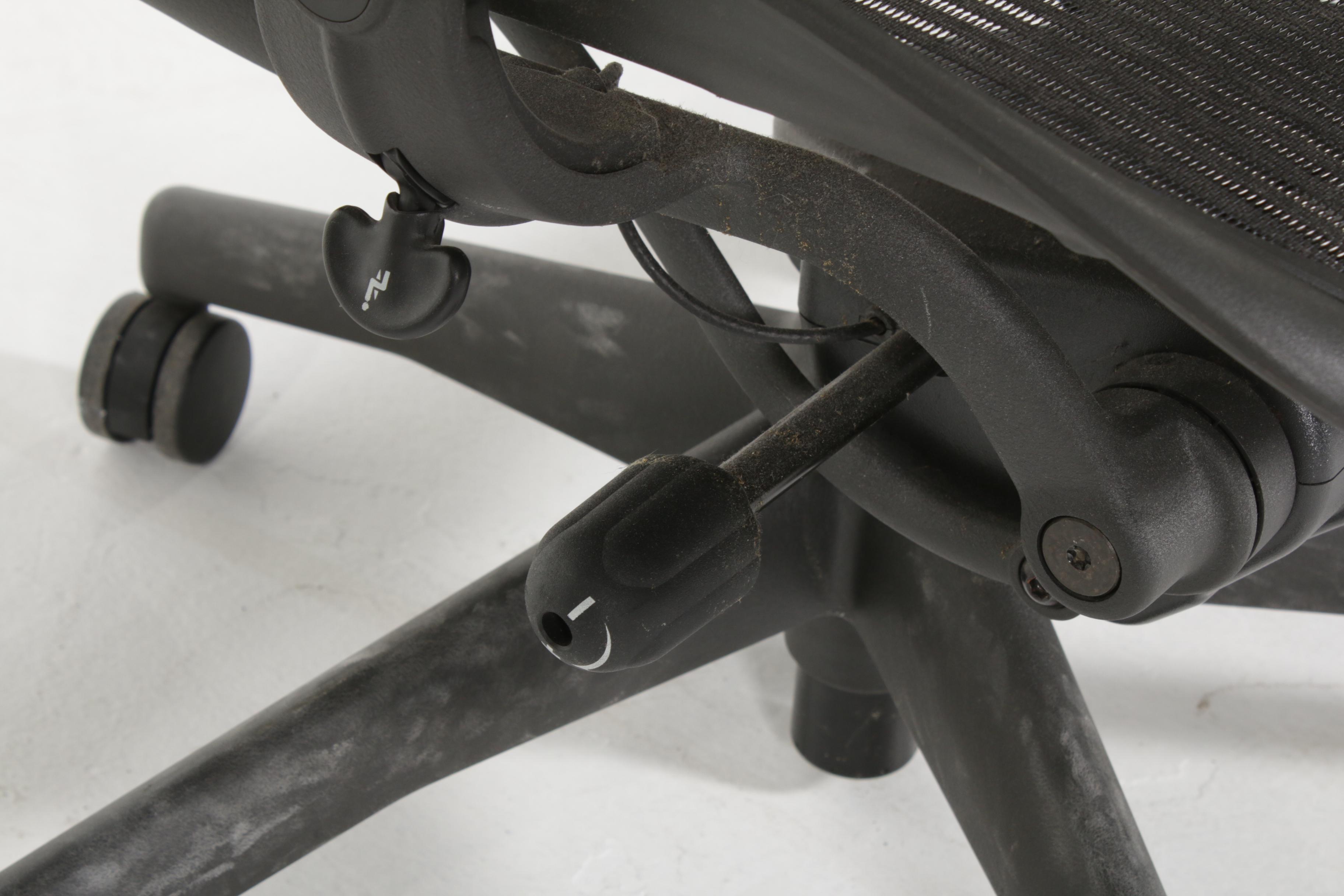 Herman Miller Aeron Desk Chair