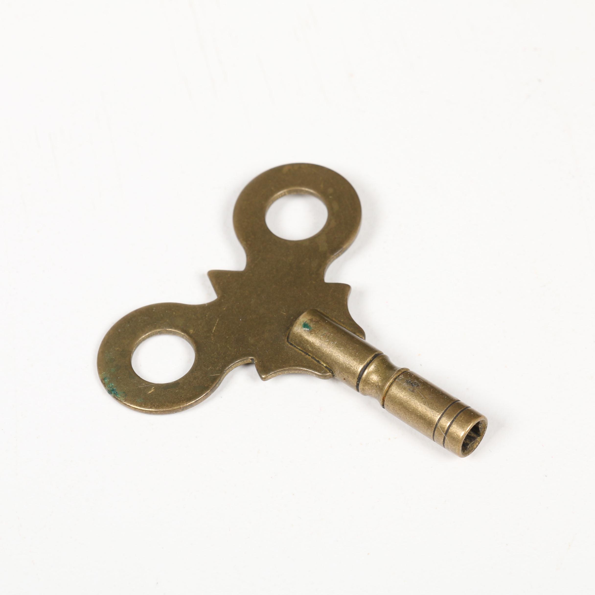 Hamburg American Clock Company Shelf Clock