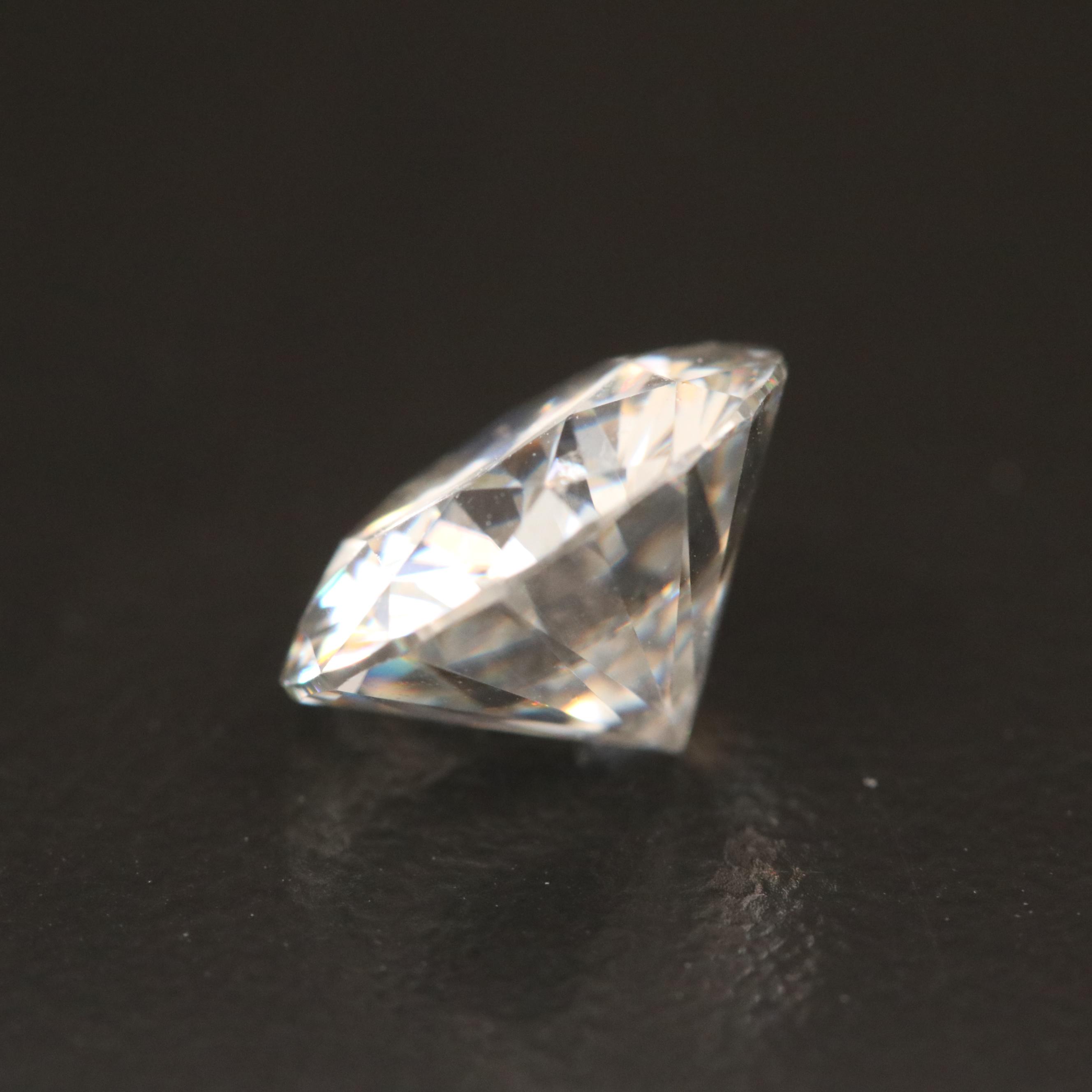 Loose 2.50 CT Moissanite Round Faceted