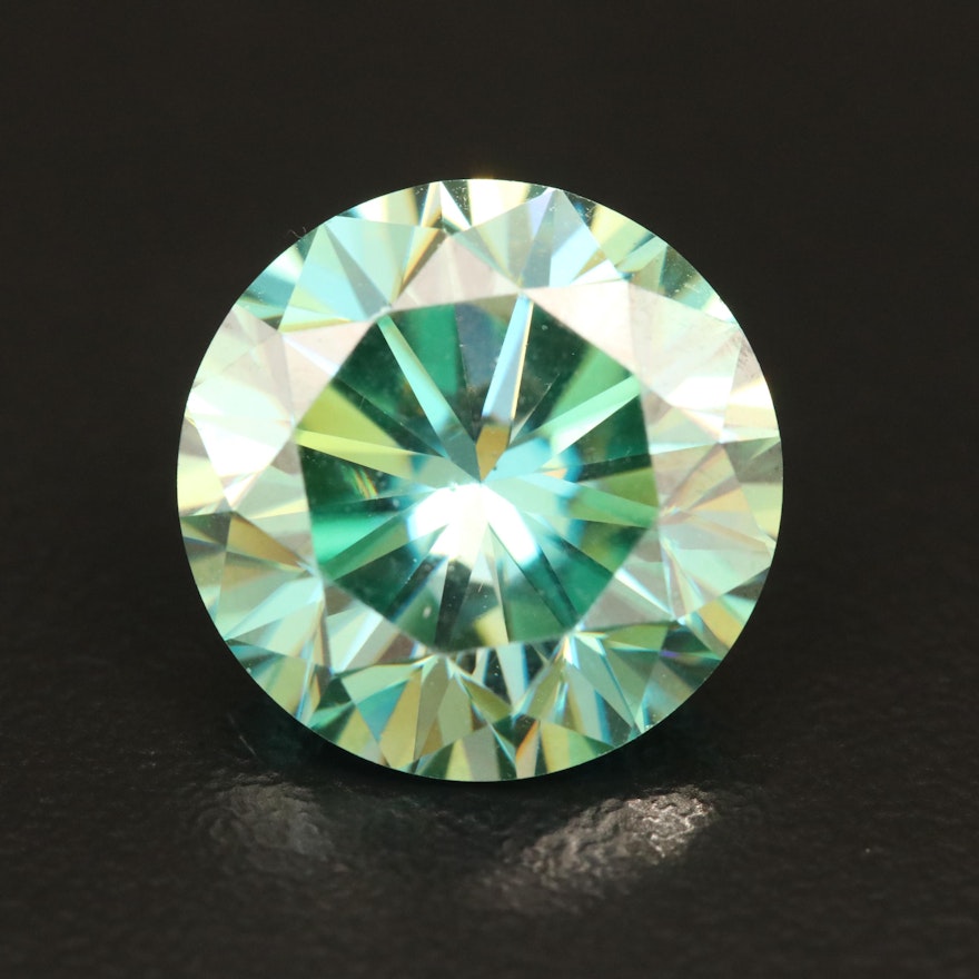 Loose 7.36 CT Round Faceted Moissanite