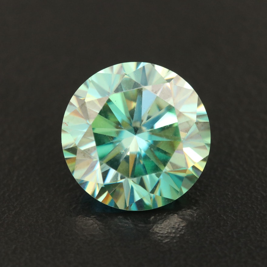 Loose 7.03 CT Round Faceted Moissanite