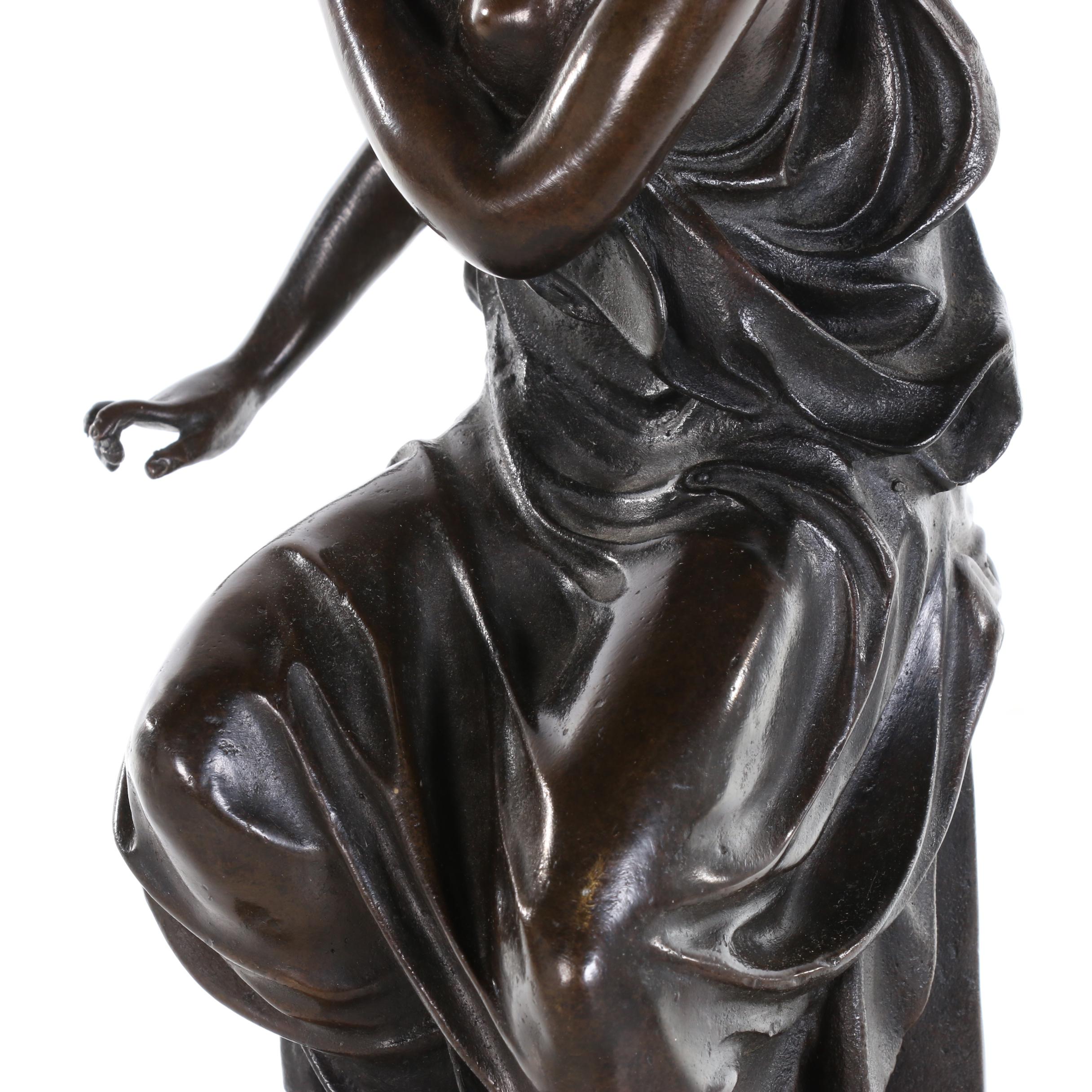 Classical Bronze Sculpture of Female Figure, Mid-Late 20th Century