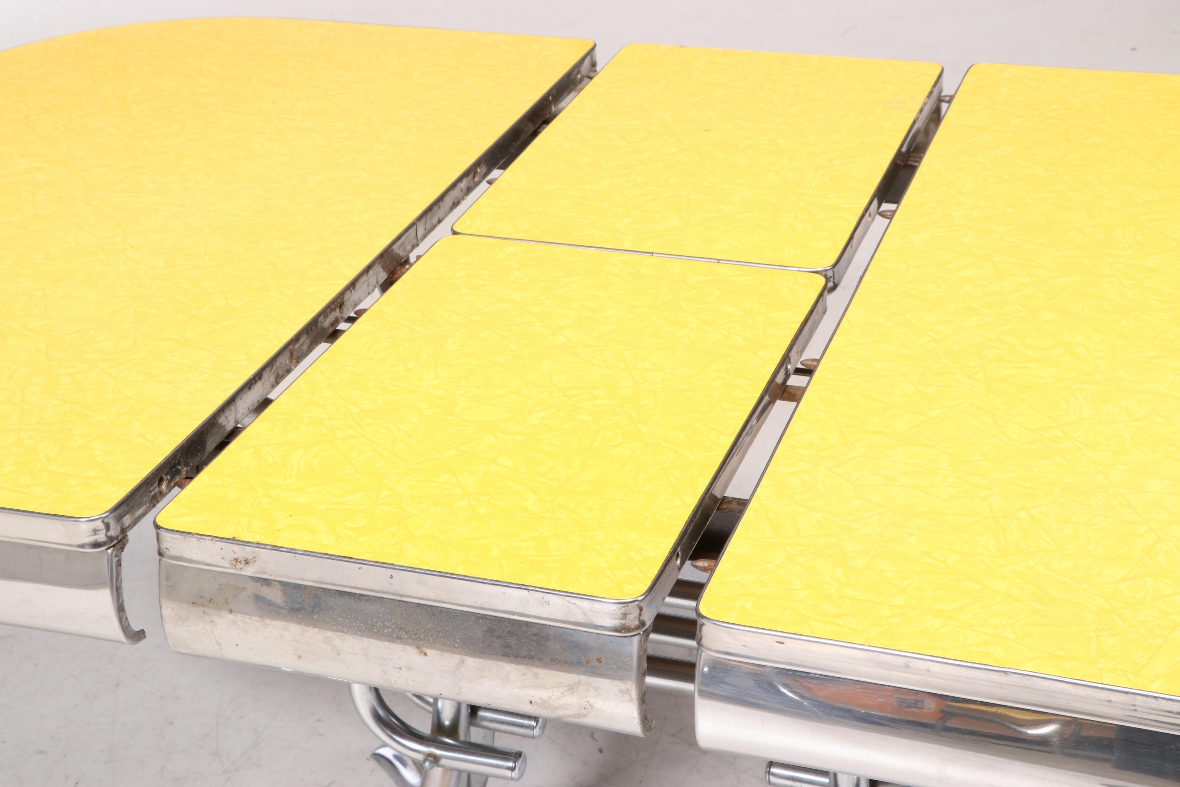 Mid Century Modern Chrome and Vinyl Dinette Set, Mid-20th Century