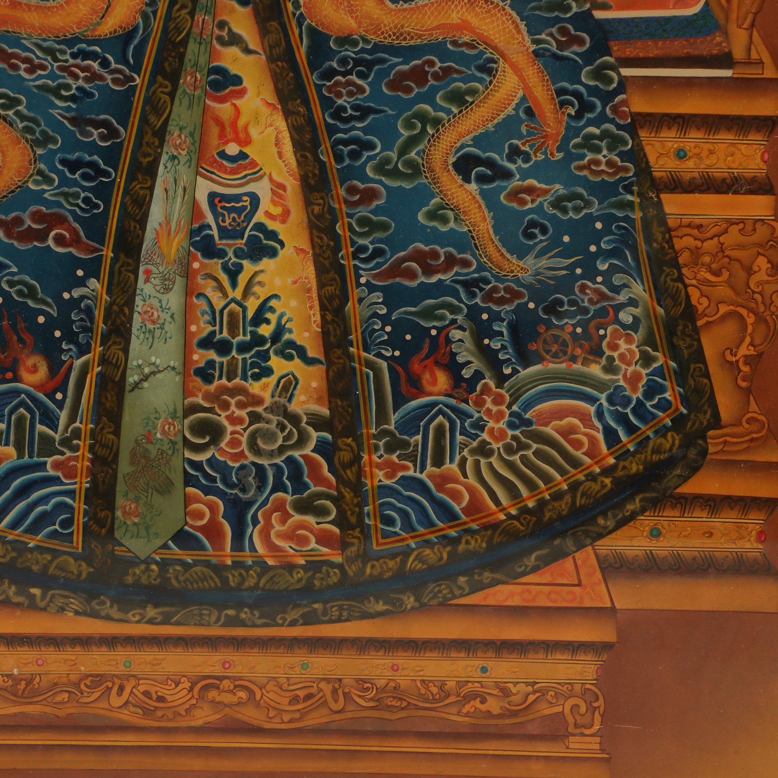 Chinese Qing Ancestral Portrait of Empress Xiaoyichun Reverse Glass Painting