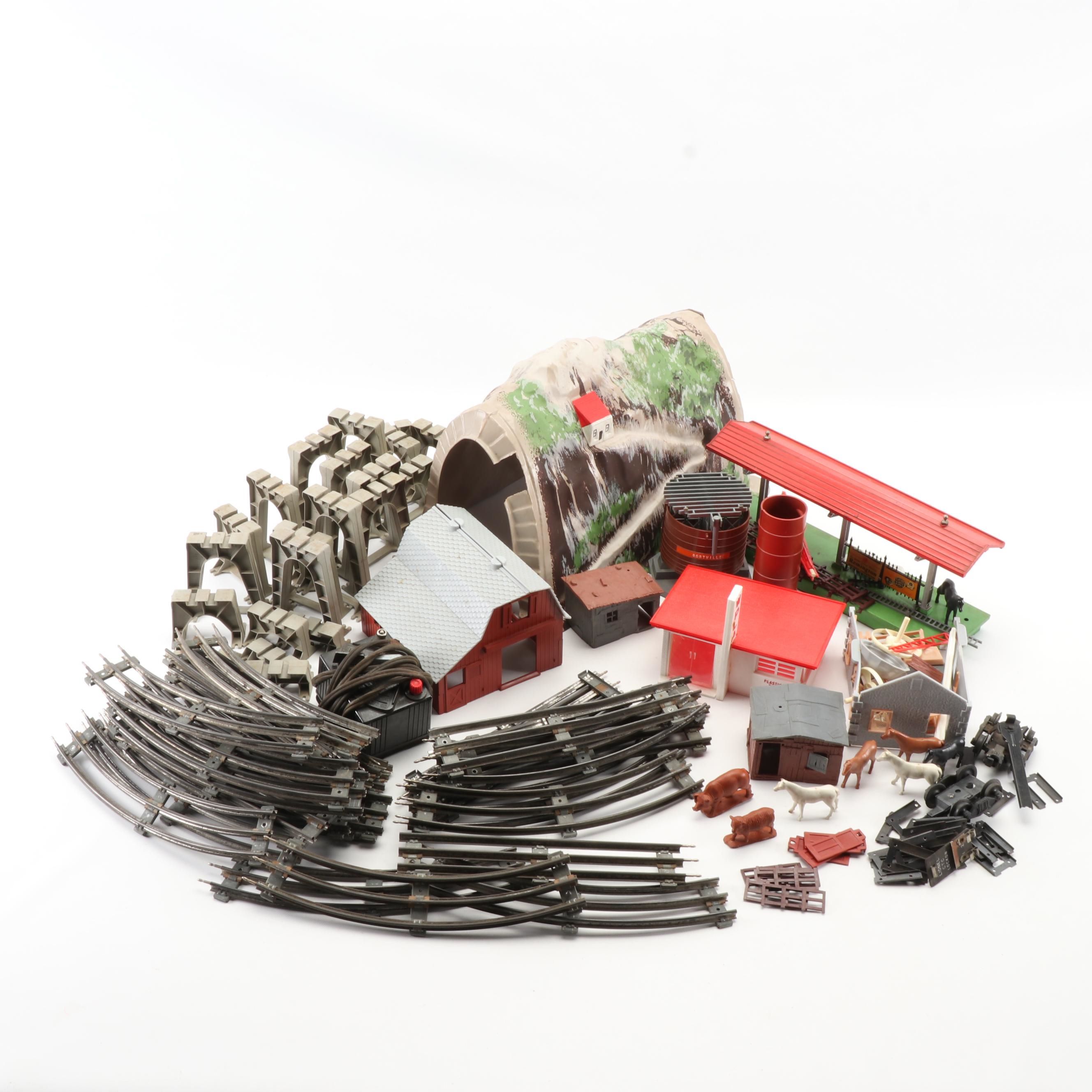 Lionel 1025 Electric Train Transformer, Layout Structures, Track, More, 1960s