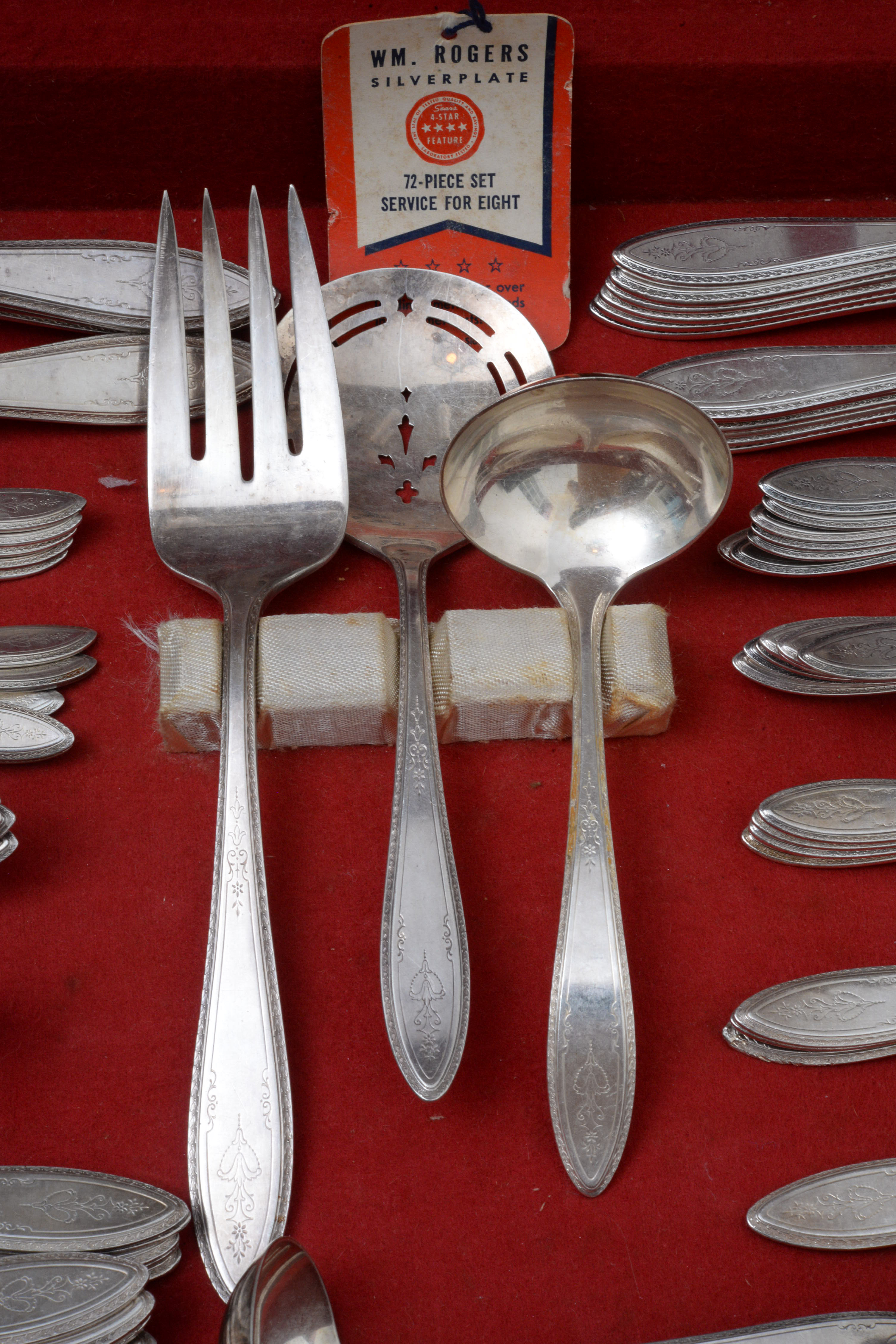 1847 Rogers Bros. "Argosy" Silver Plate Flatware and Wooden Chest, 1920s