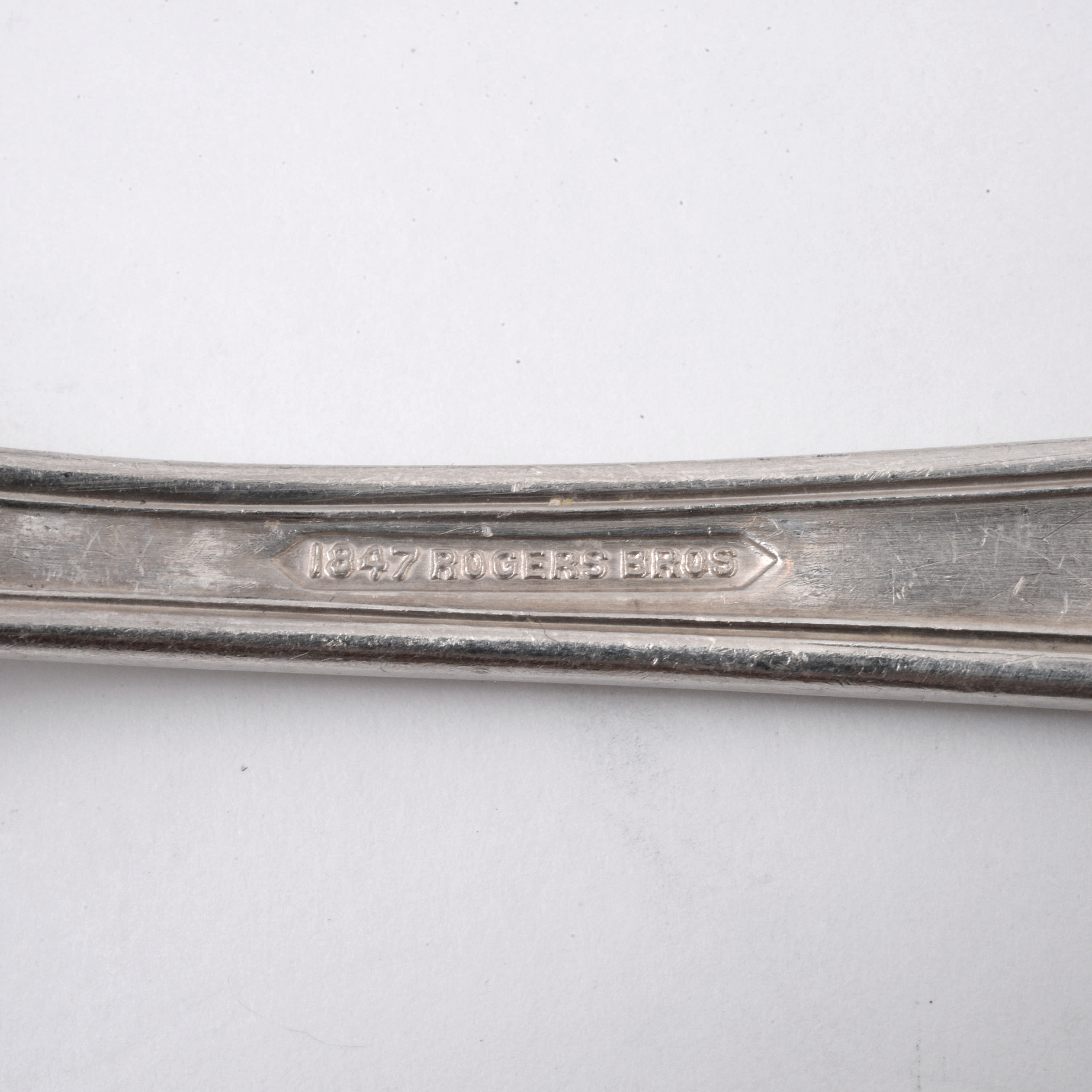 1847 Rogers Bros. "Argosy" Silver Plate Flatware and Wooden Chest, 1920s