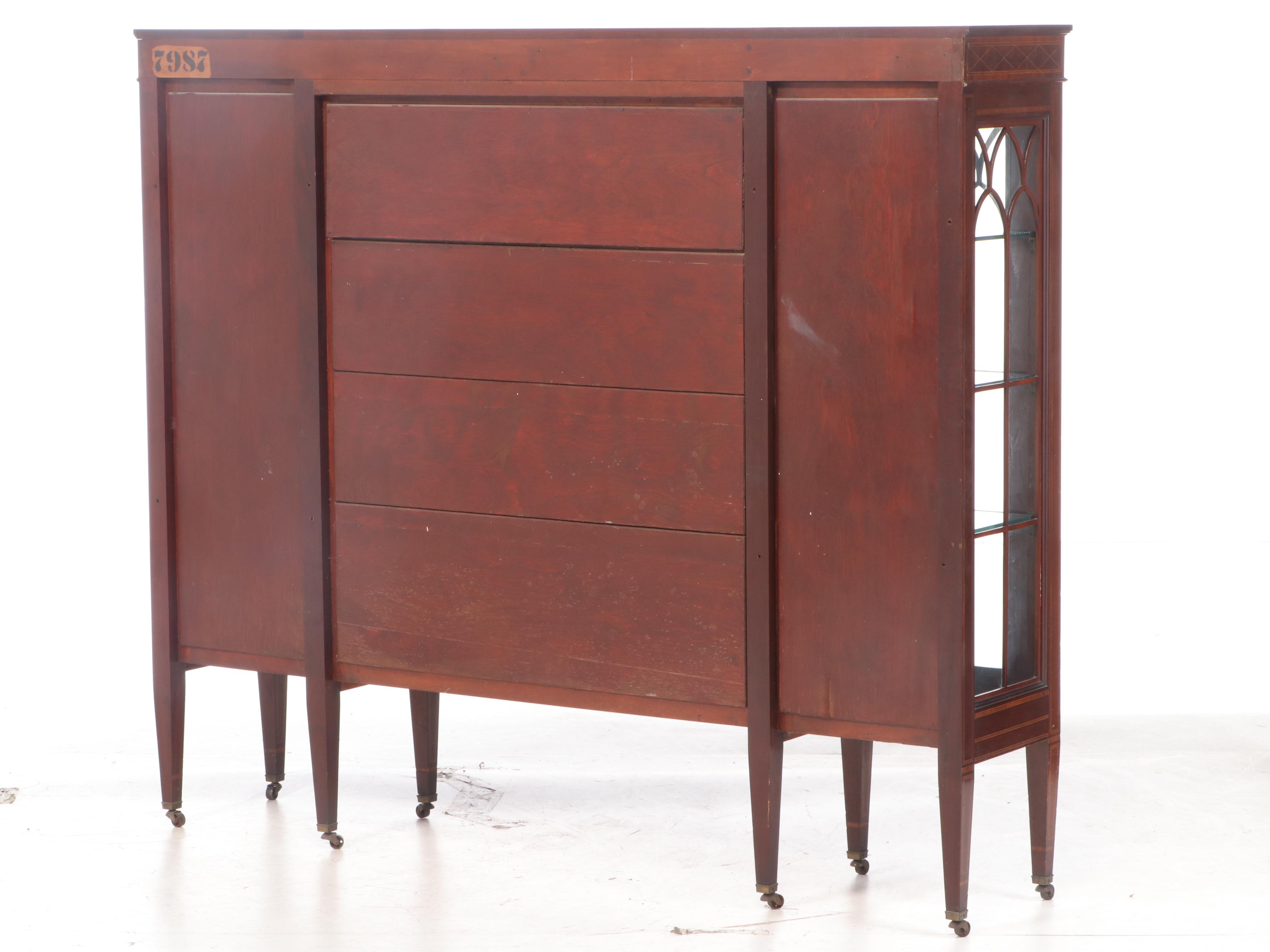 Royal Furniture Hepplewhite Style Mahogany China Cabinet, Early 20th Century