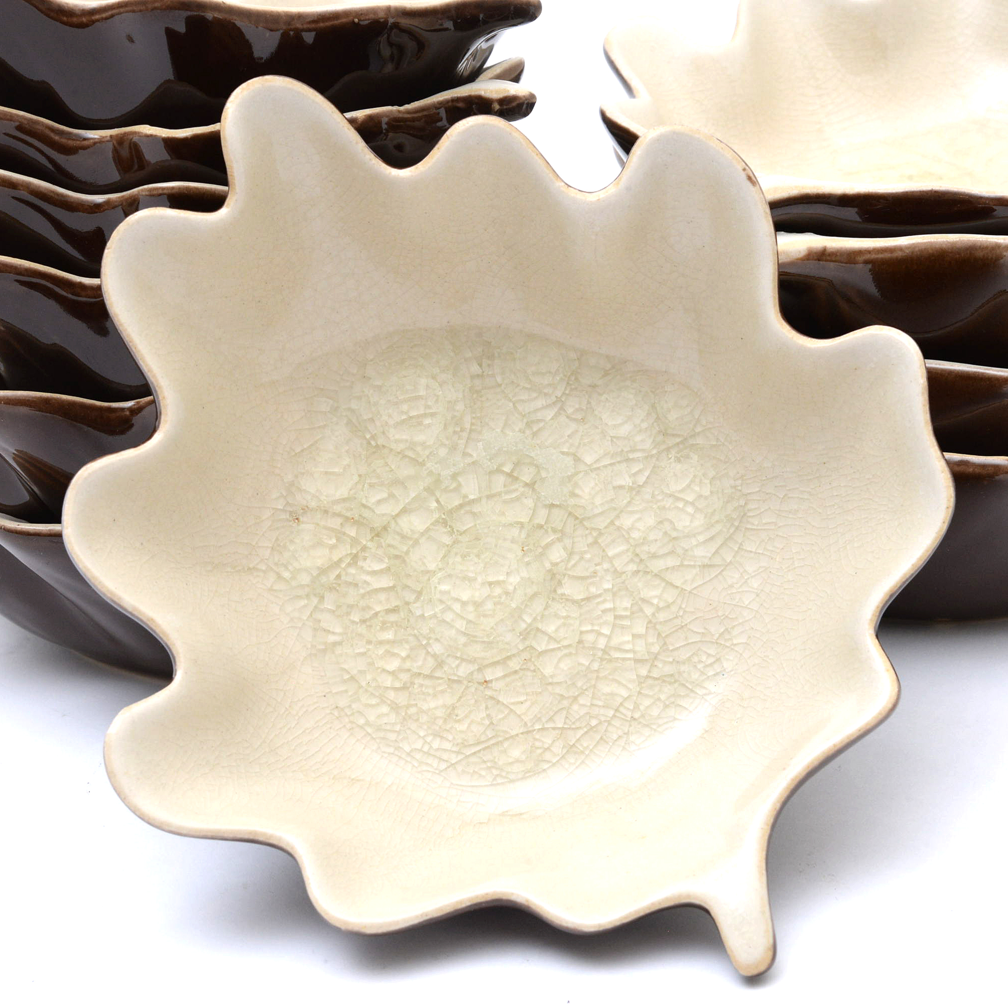 Twleve Brown And White Leaf Pottery Bowls