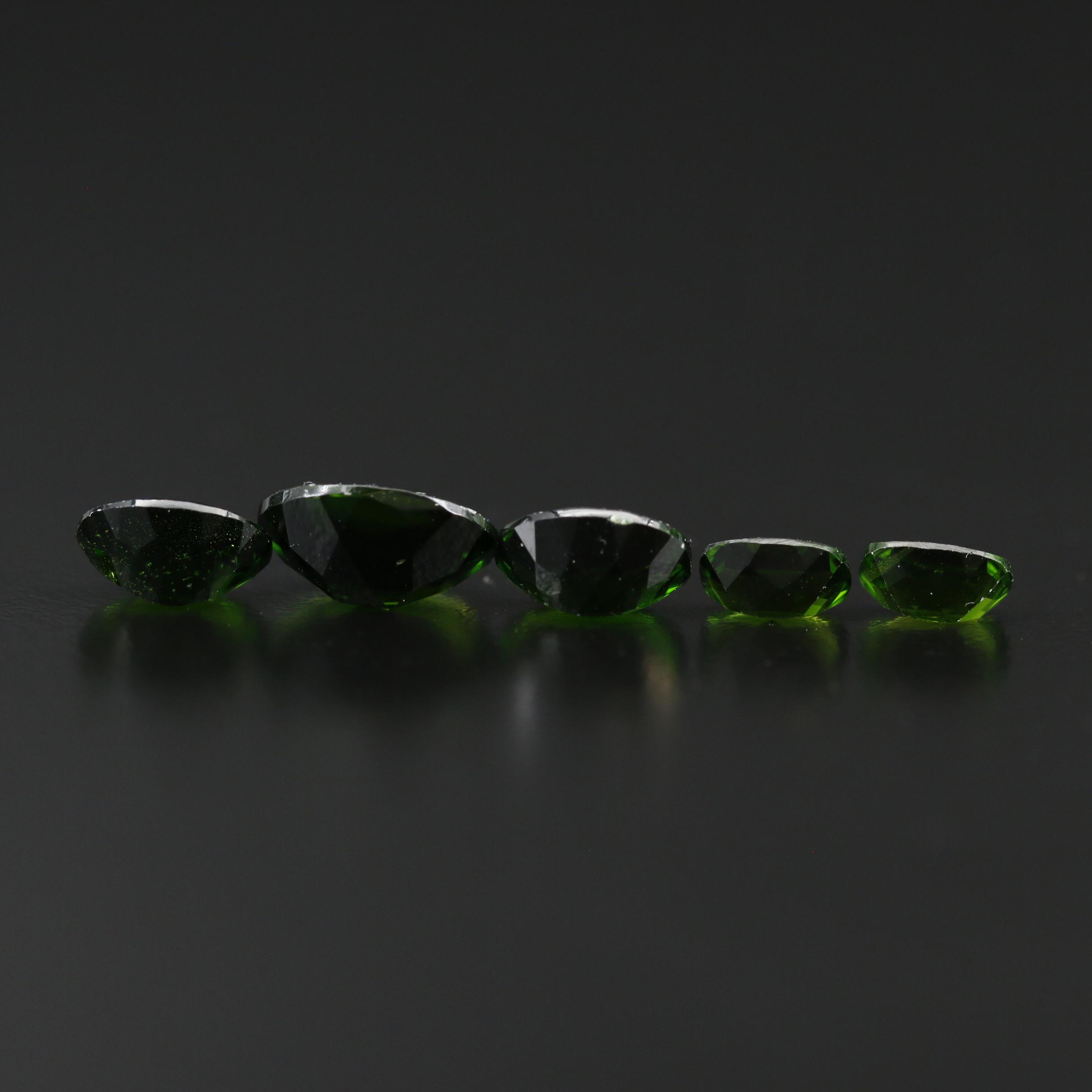 Loose 9.04 CTW Mixed Cut Diopsides