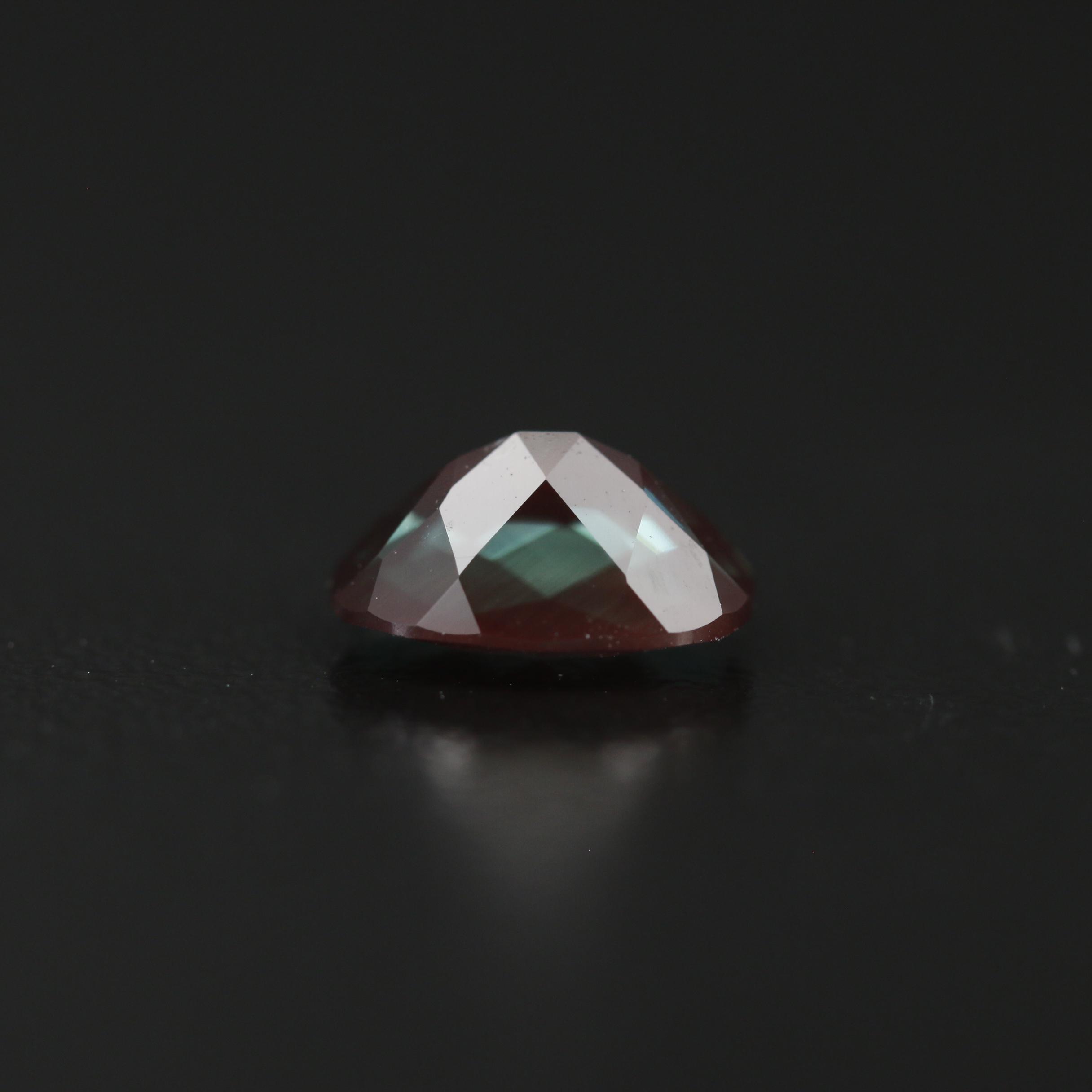 Loose 1.67 CT Oval Faceted Labradorite