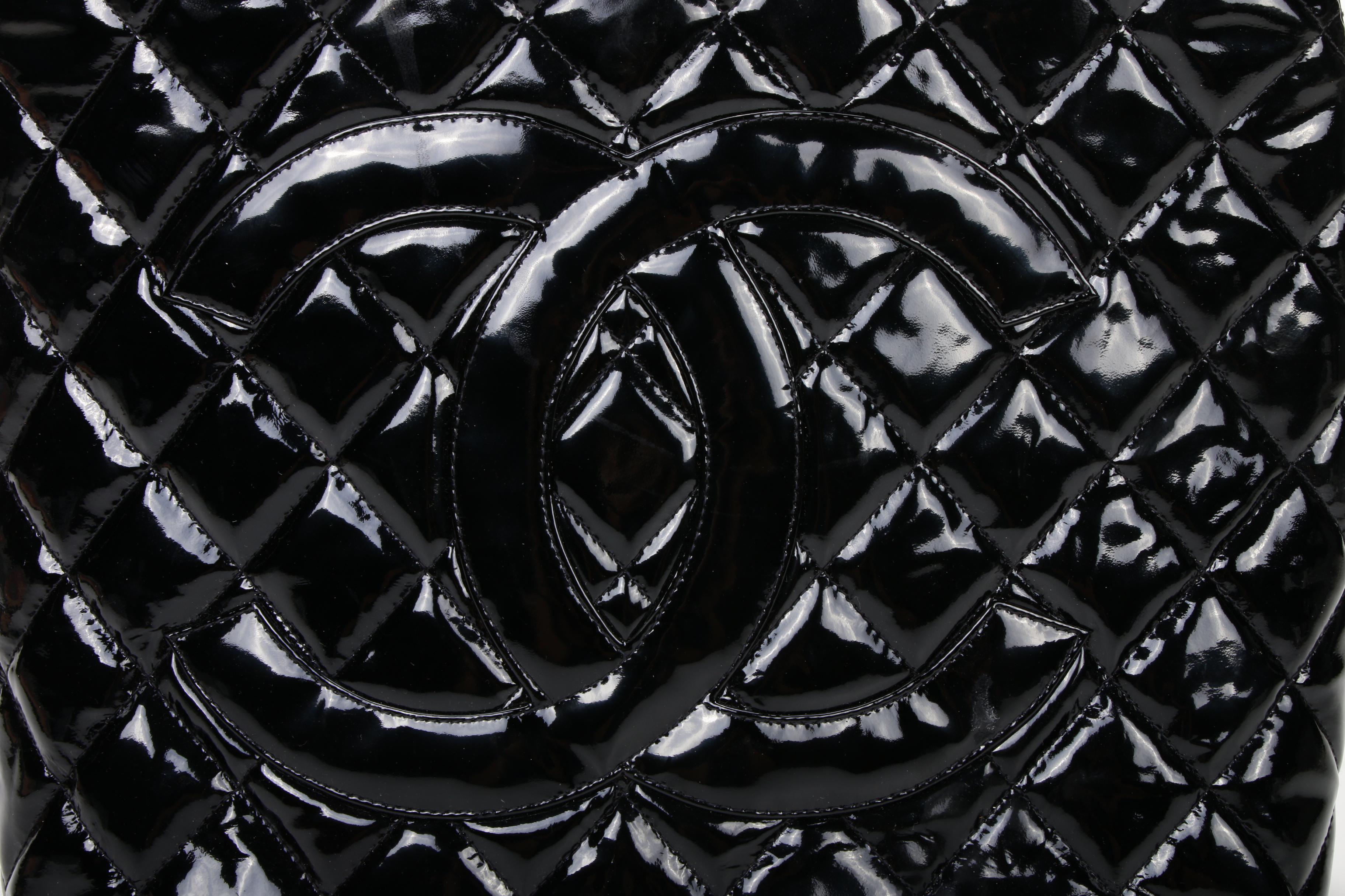 Chanel CC Medallion Tote Bag in Black Quilted Patent Leather