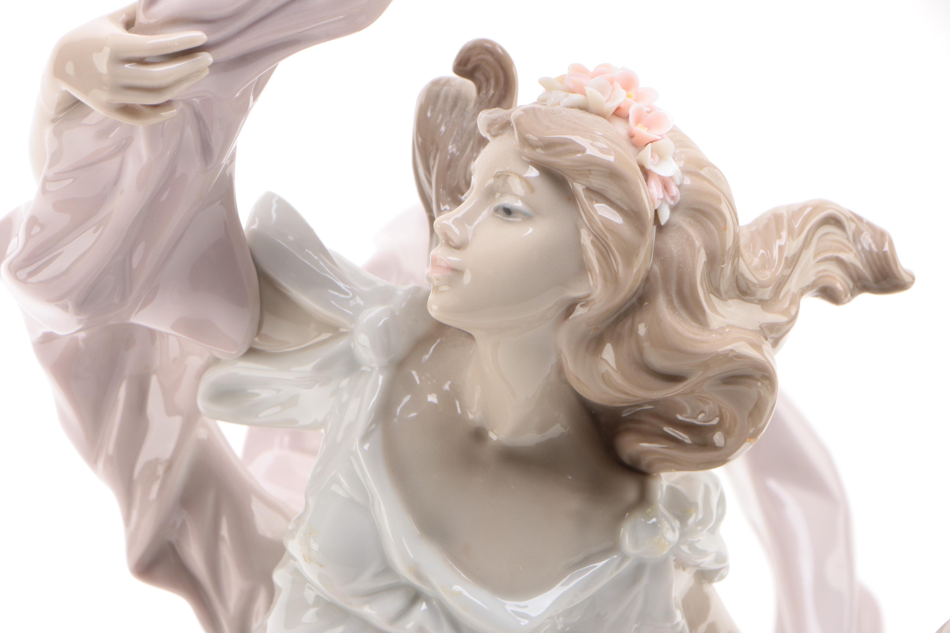 Lladró "Allegory of Liberty" Porcelain Figurine Designed by José Puche