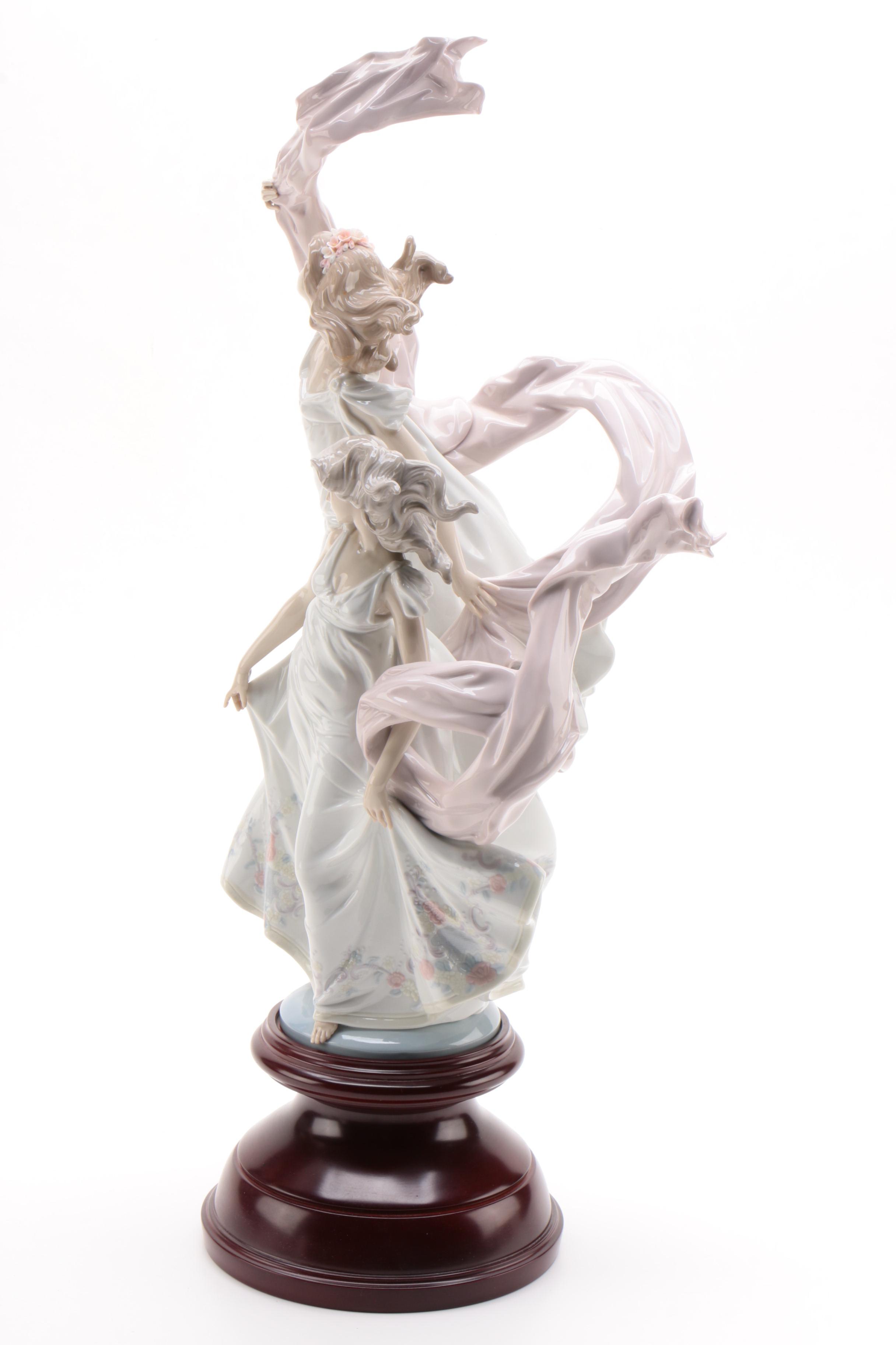 Lladró "Allegory of Liberty" Porcelain Figurine Designed by José Puche