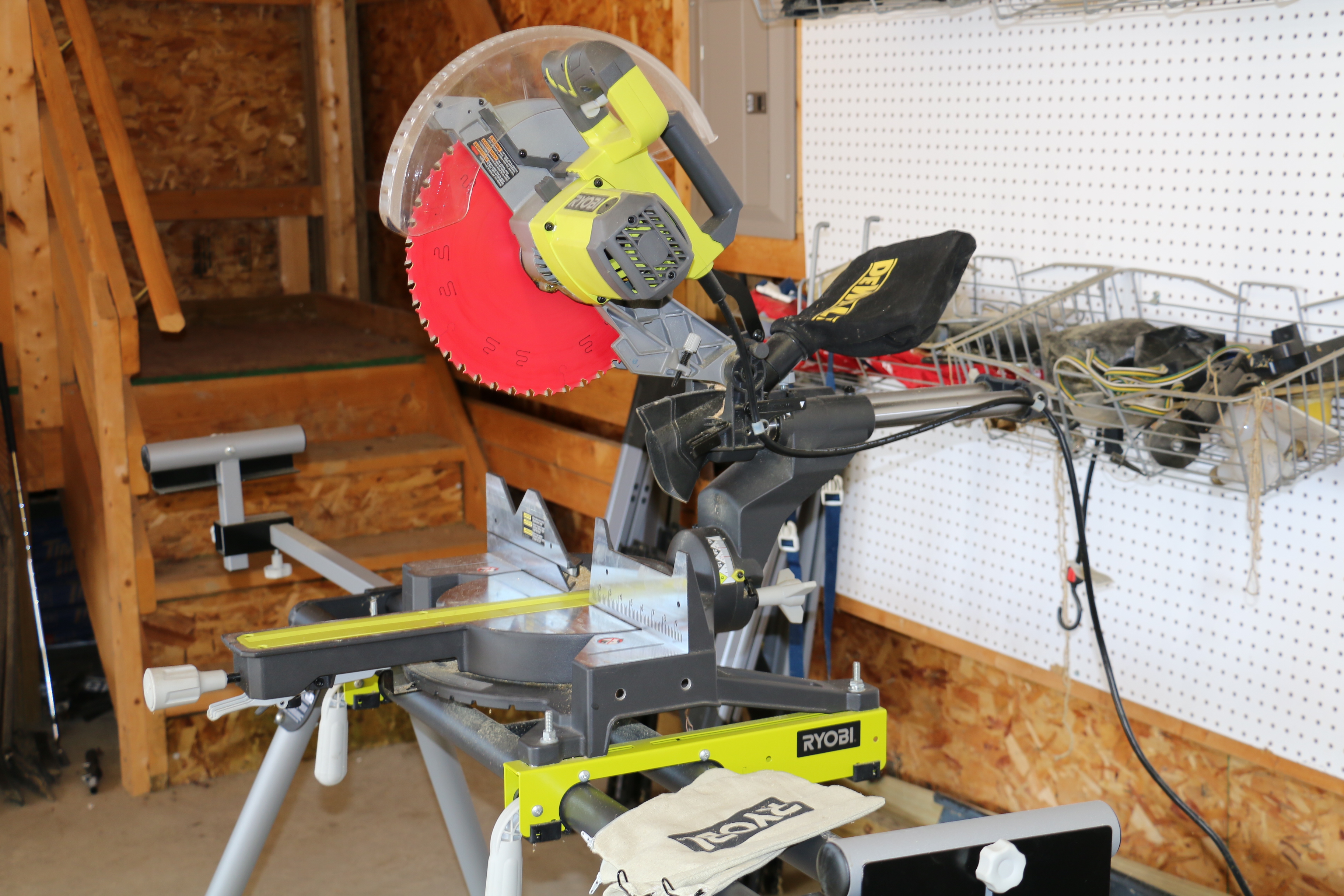 Ryobi Sliding Compound Miter Saw and Universal Miter Saw Quickstand