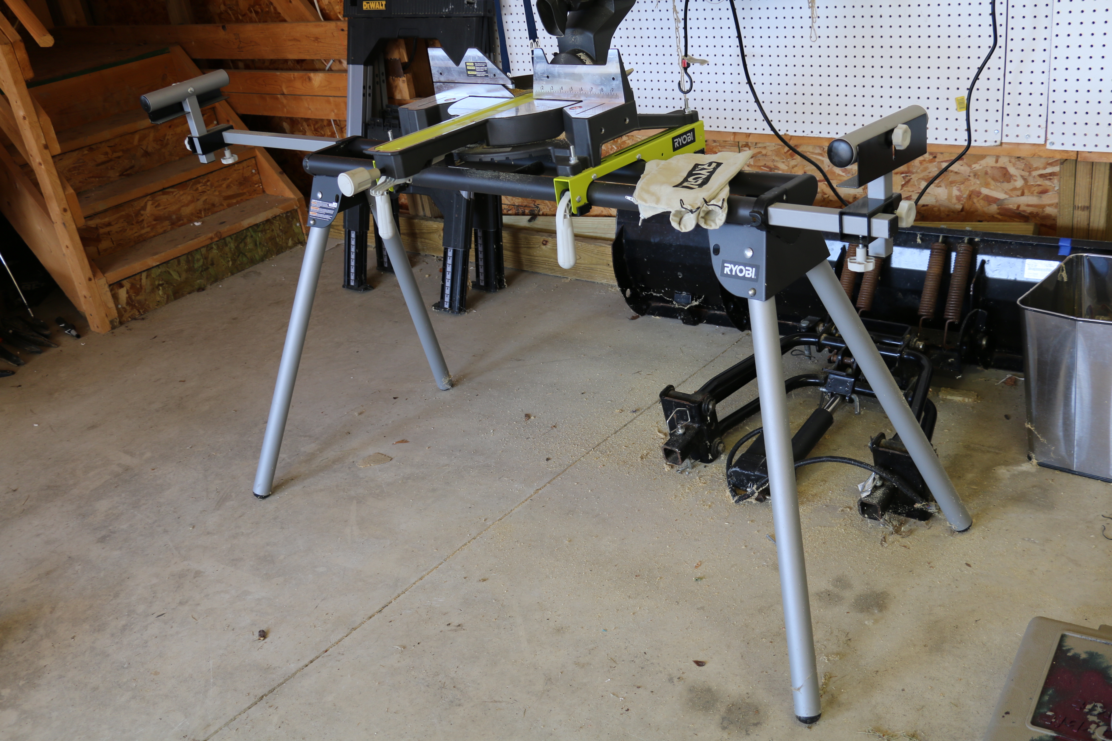 Ryobi Sliding Compound Miter Saw and Universal Miter Saw Quickstand