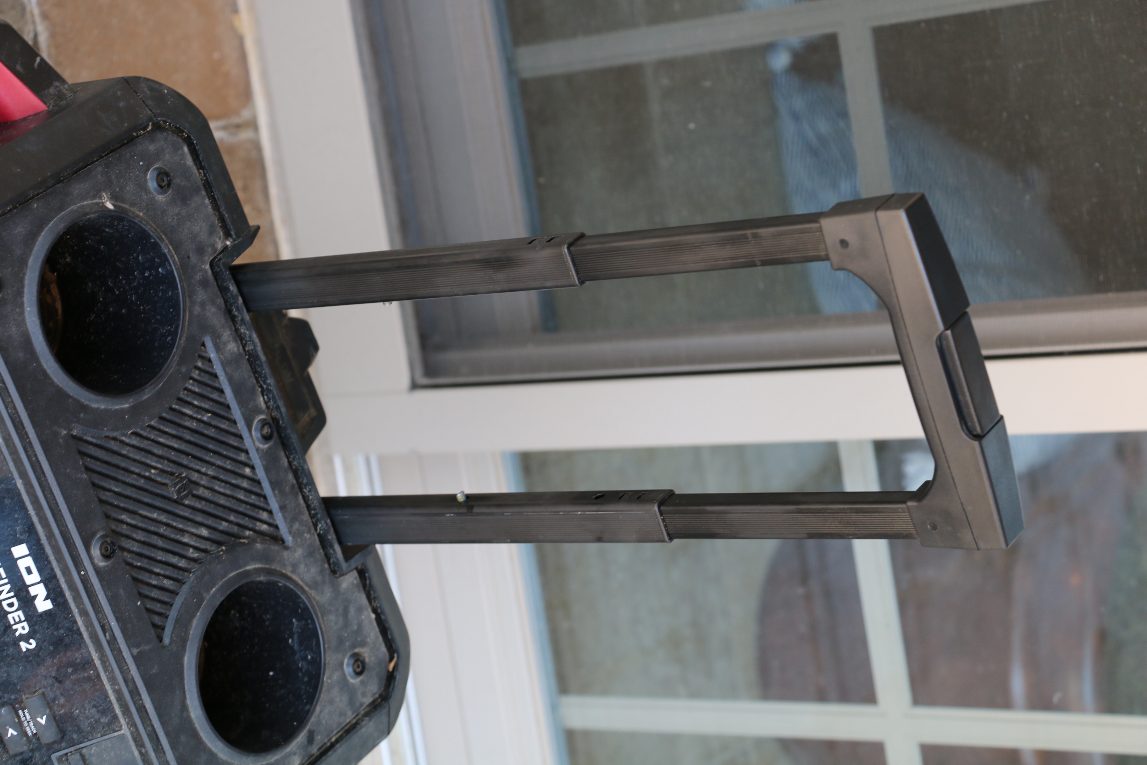 Ion "Pathfinder 2" Portable Stereo with USB