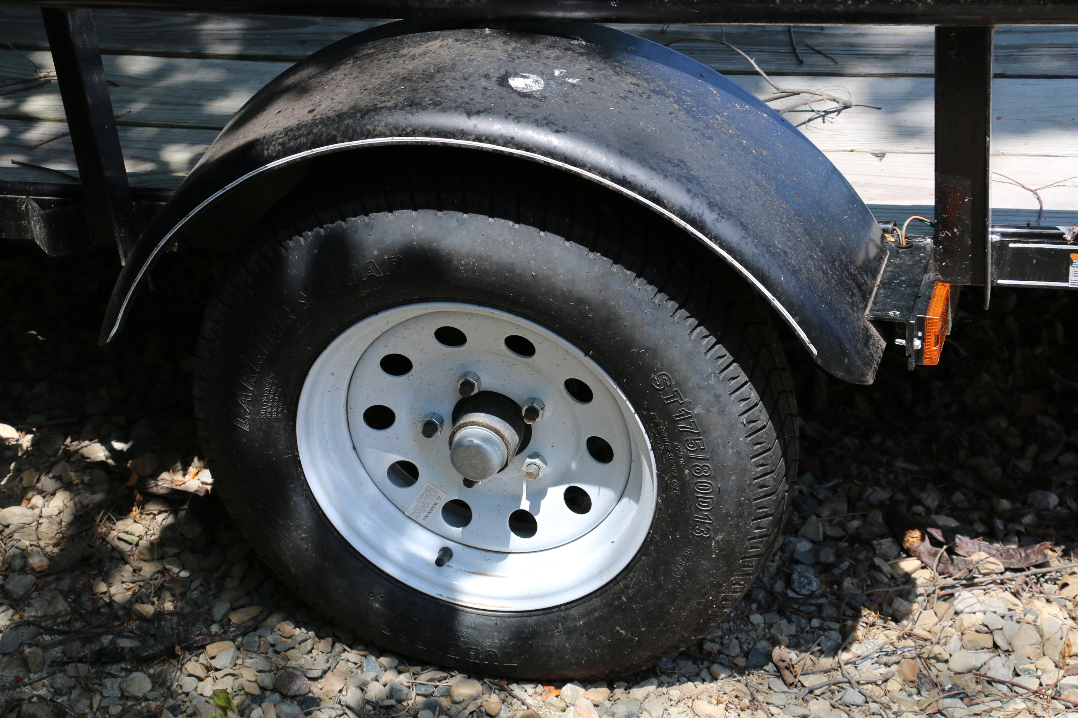 Carry-On Trailer Co. Wire Mesh Utility Trailer with Ramp