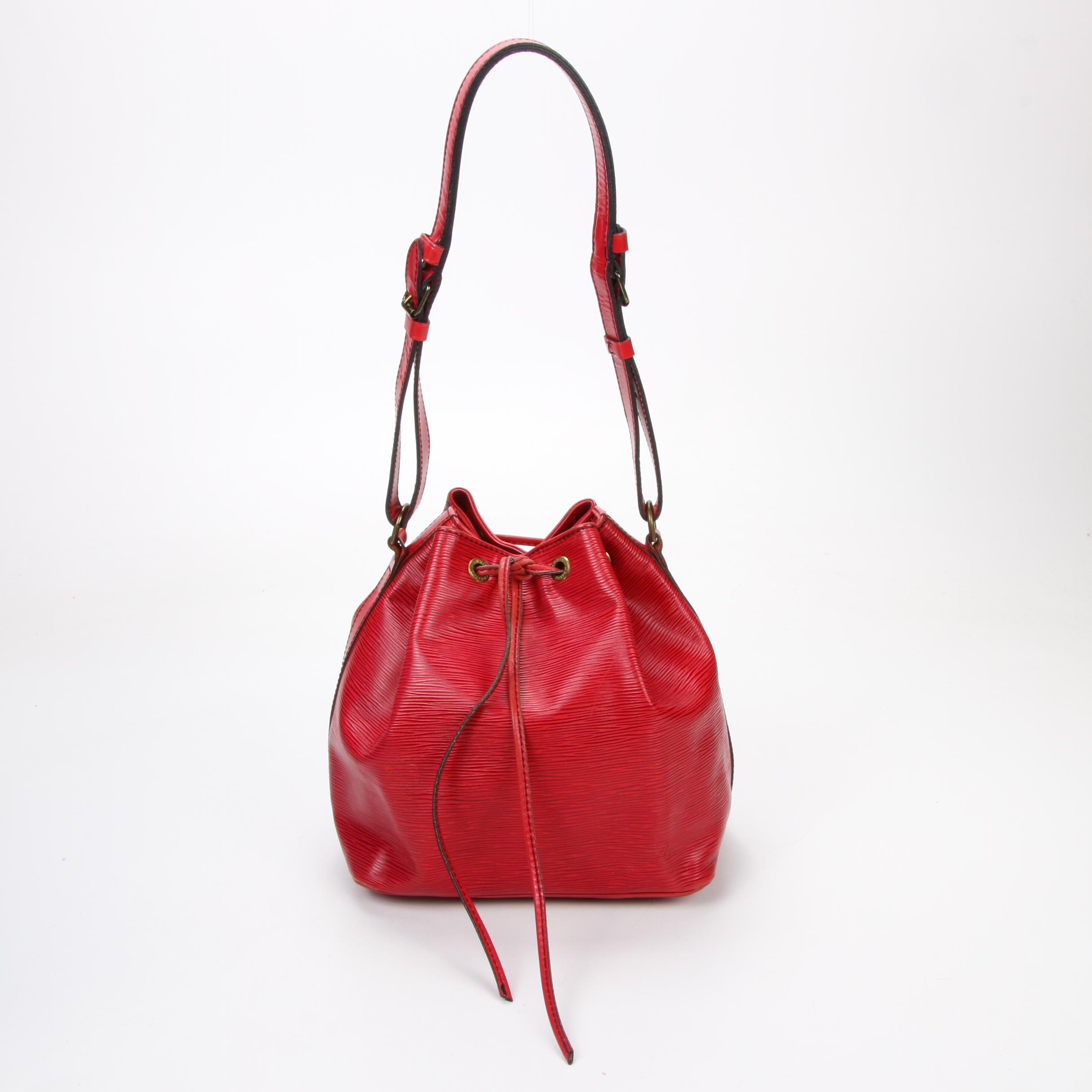 Louis Vuitton Petit Noe Bucket Bag in Red Epi Leather