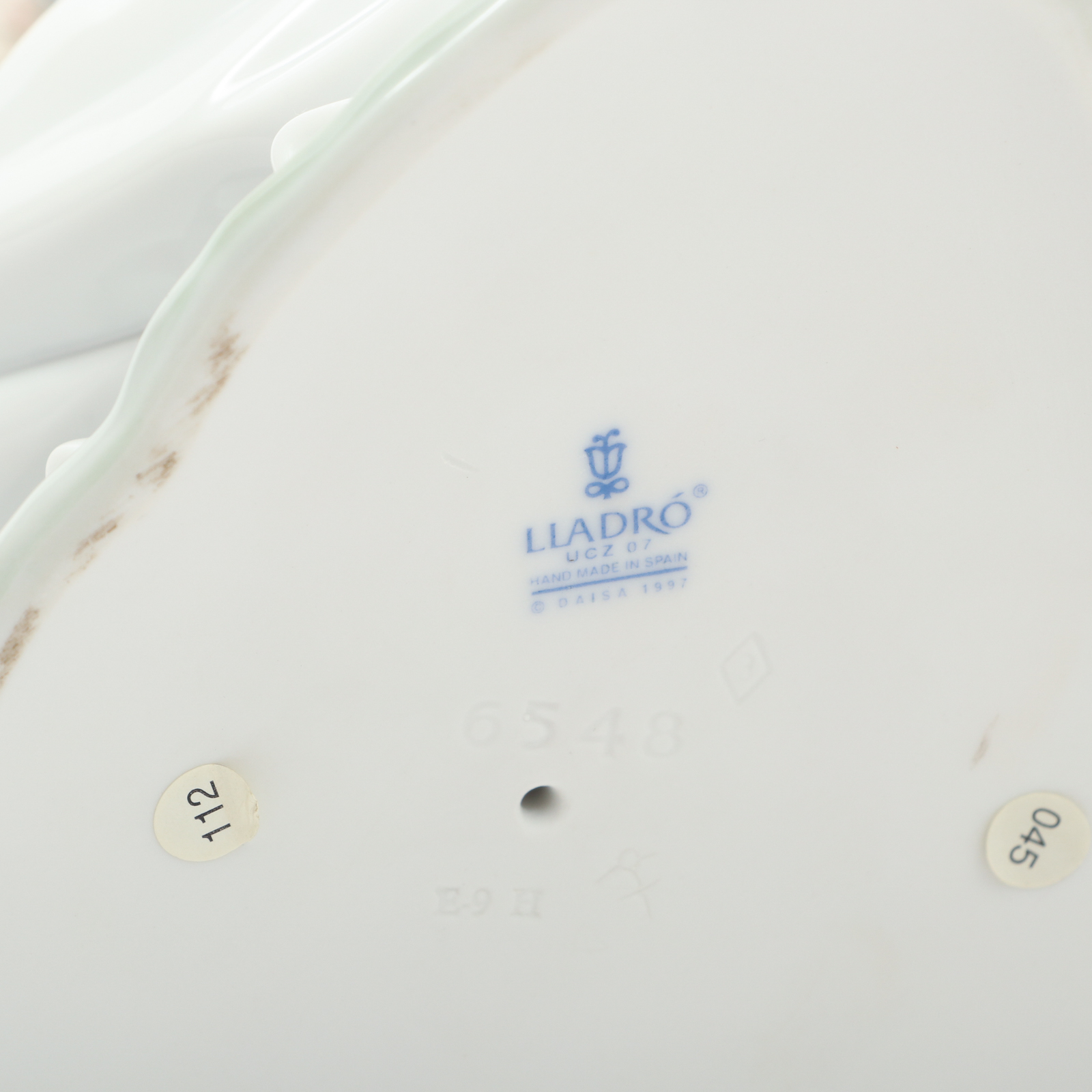 Lladró "Love Poems" Porcelain Figurine Designed by Marco Antonio Noguerón