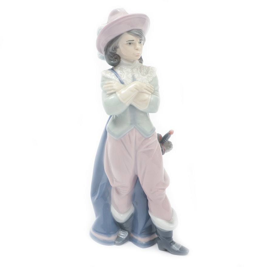 Lladró Porcelain "Musketeer Porthos" Figurine Designed by Juan Huerta