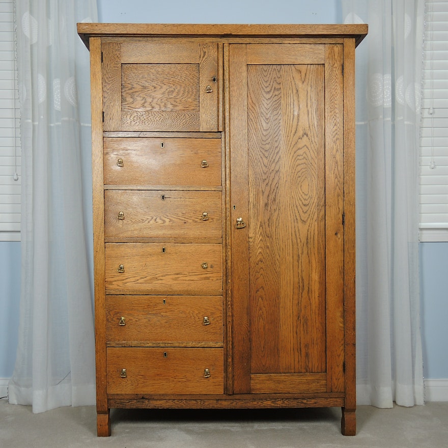 Oak Chifferobe, Early 20th Century