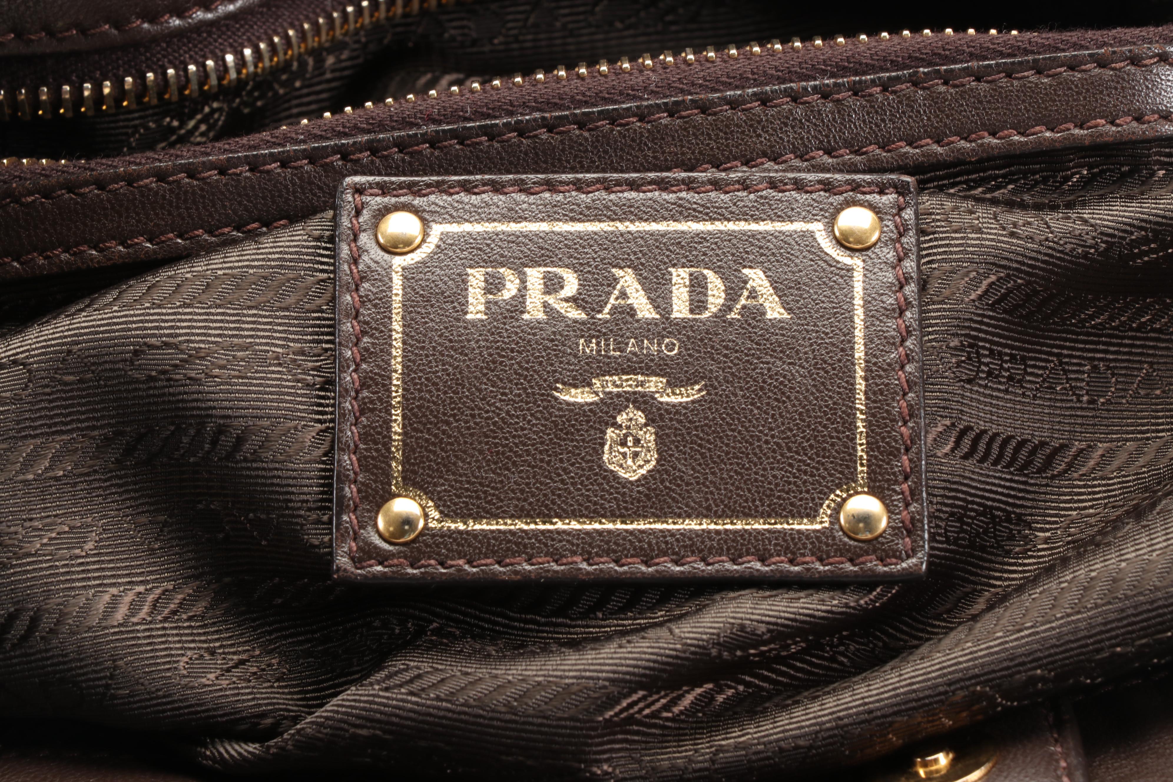 Prada Tote Bag in Fumo Gaufre Tessuto Nylon with Leather Trim