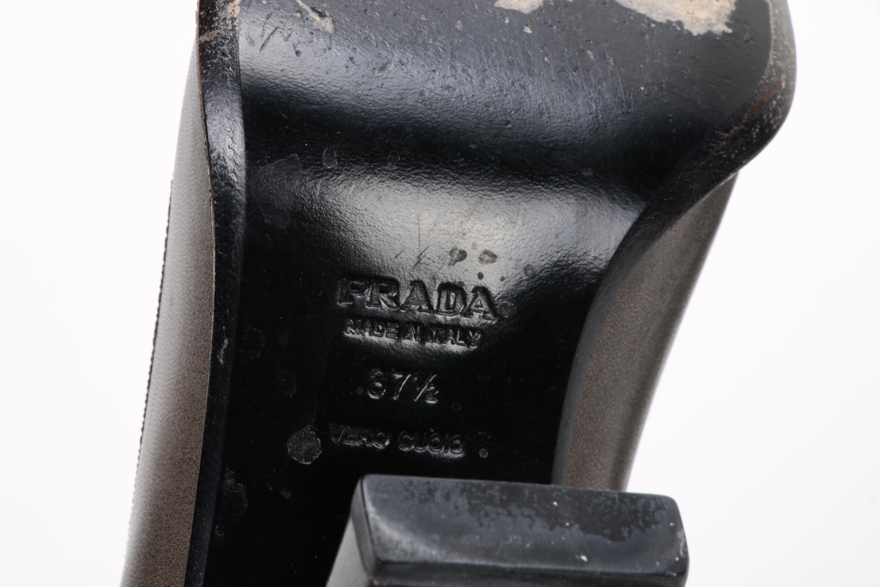 Prada Square-Toe Tassel Pumps in Grey and Black Leather