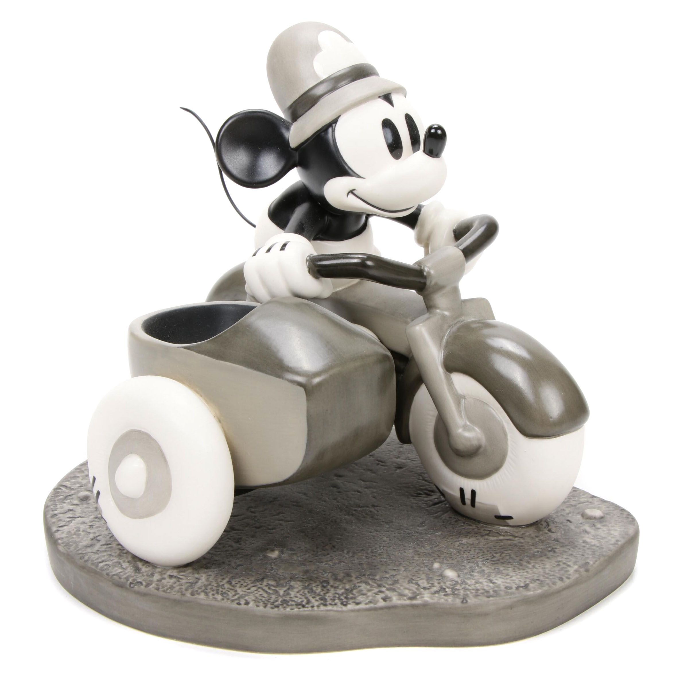 Walt Disney "The Dognapper" Black and White Mickey Police Patrol Figurine