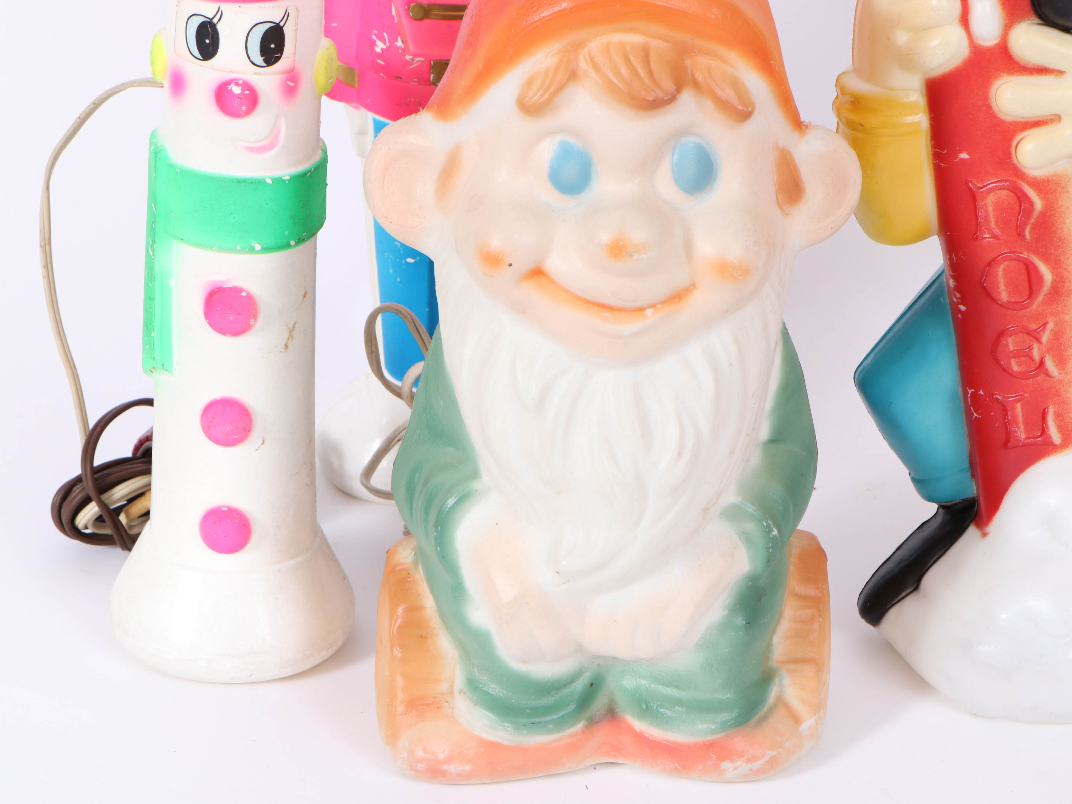 Empire Disney "Goofy" Light with Illuminated Blow Mold Christmas Decorations