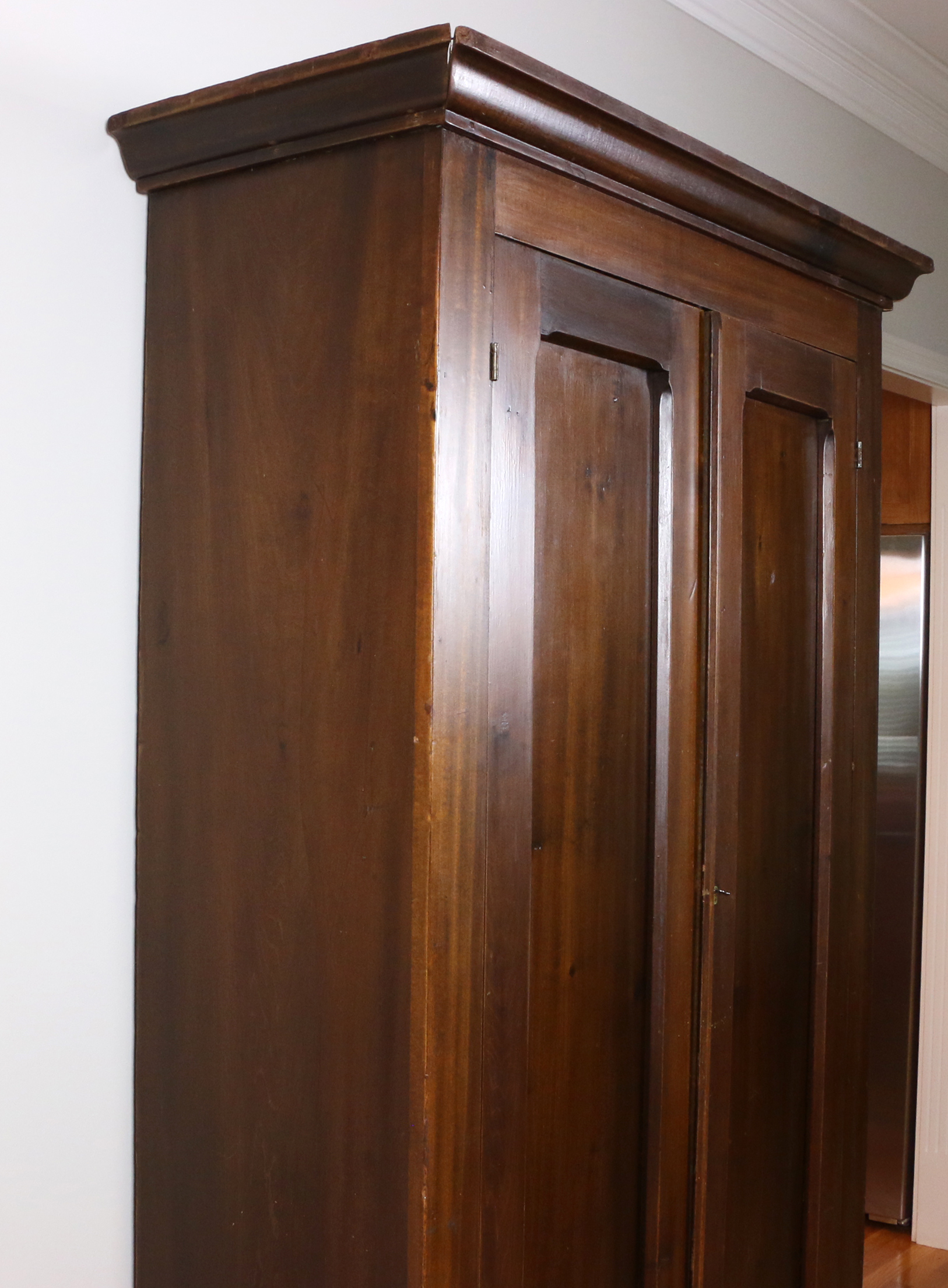 American Victorian Walnut-Finished Poplar Wardrobe, Mid to Late 19th Century