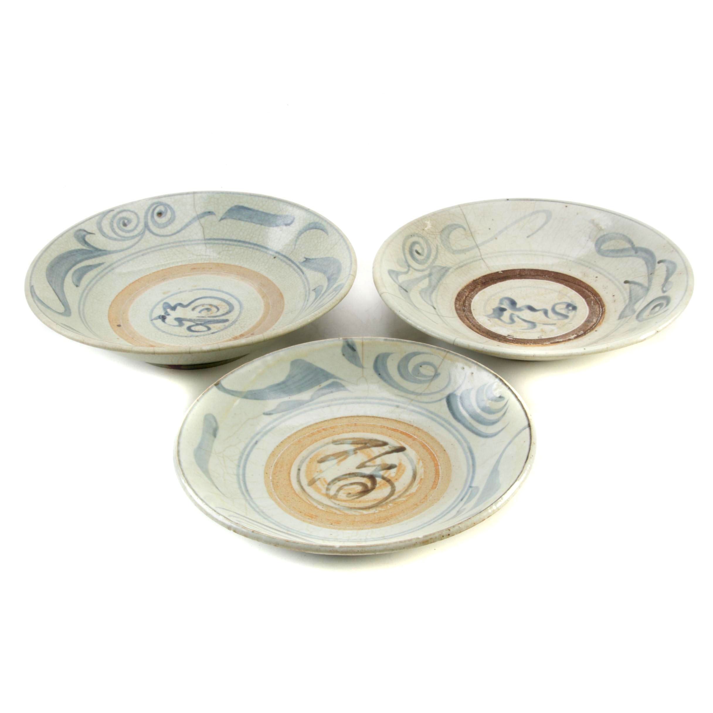 Chinese Zhangzhou (Swatow) Ware Stoneware Bowls, Ming Dynasty