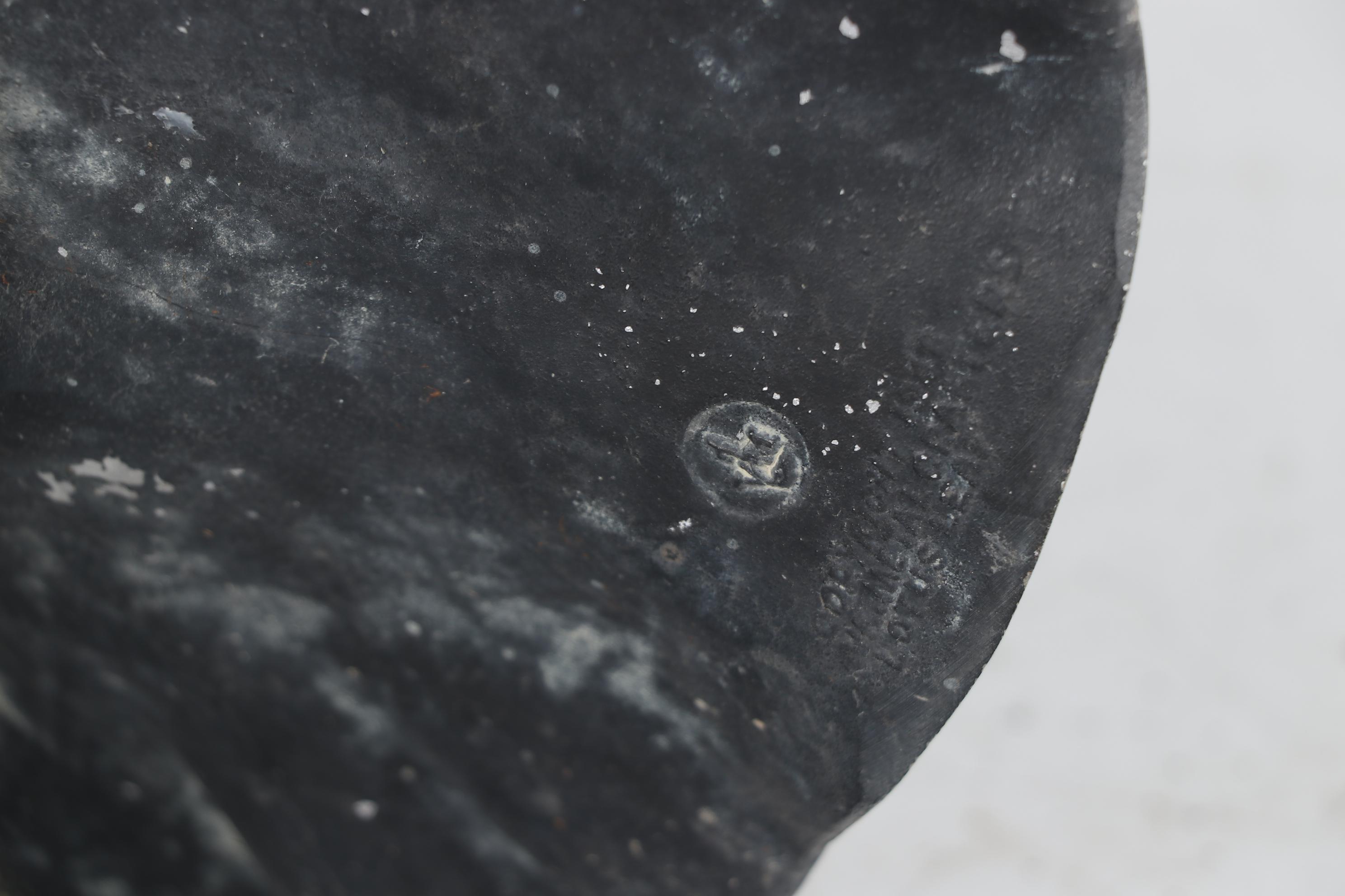 Virginia Metalcrafters Cast Metal Lotus Leaf  Birdbath