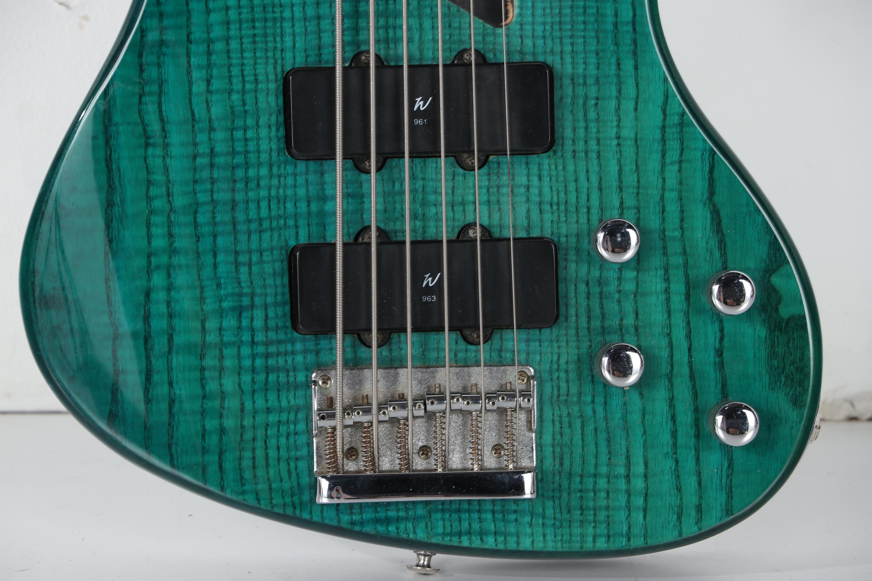 Washburn XB-600 6-String Bass Guitar