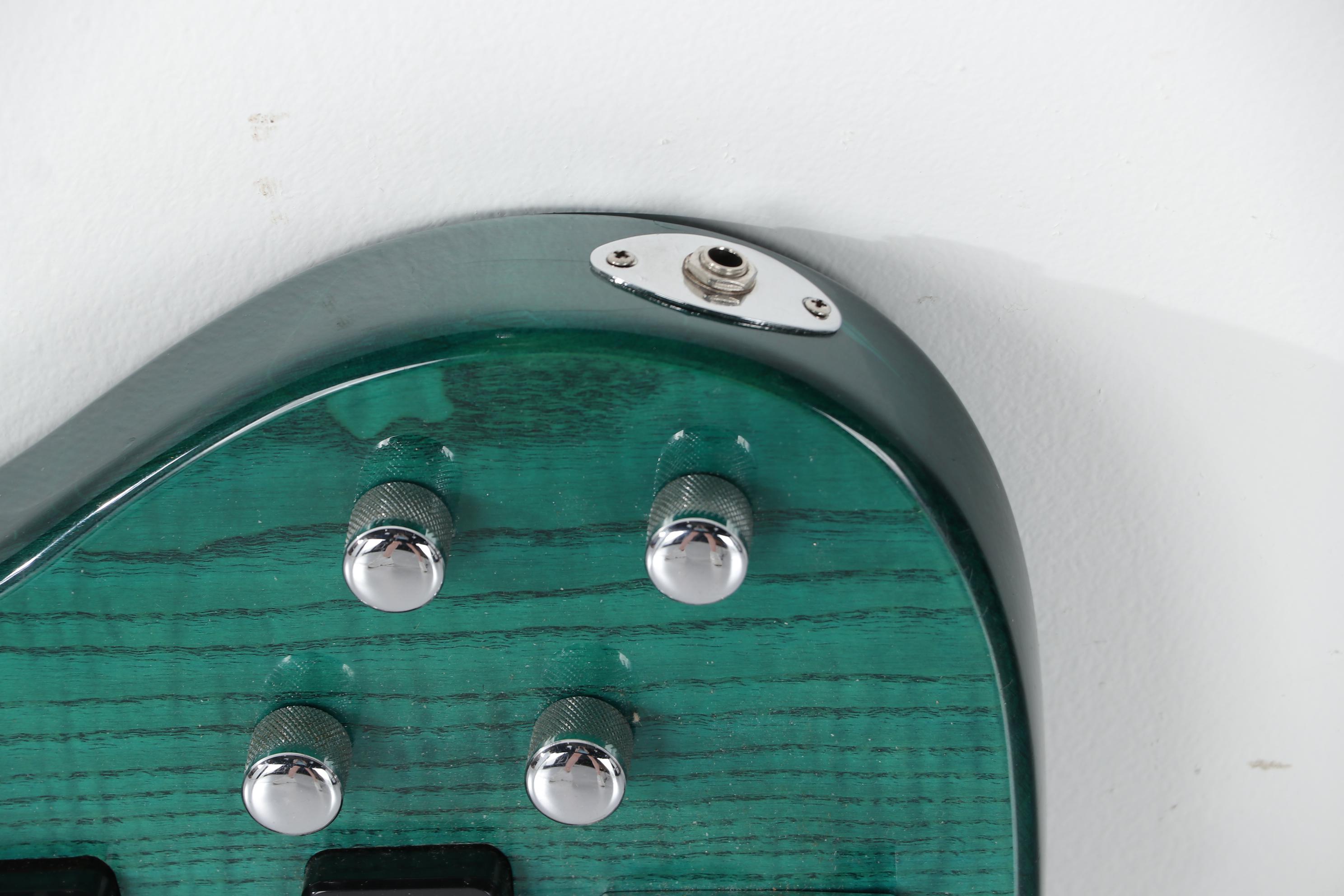 Washburn XB-600 6-String Bass Guitar