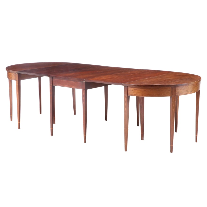 Hepplewhite Style Mahogany and Marquetry Three-Part Banquet Table