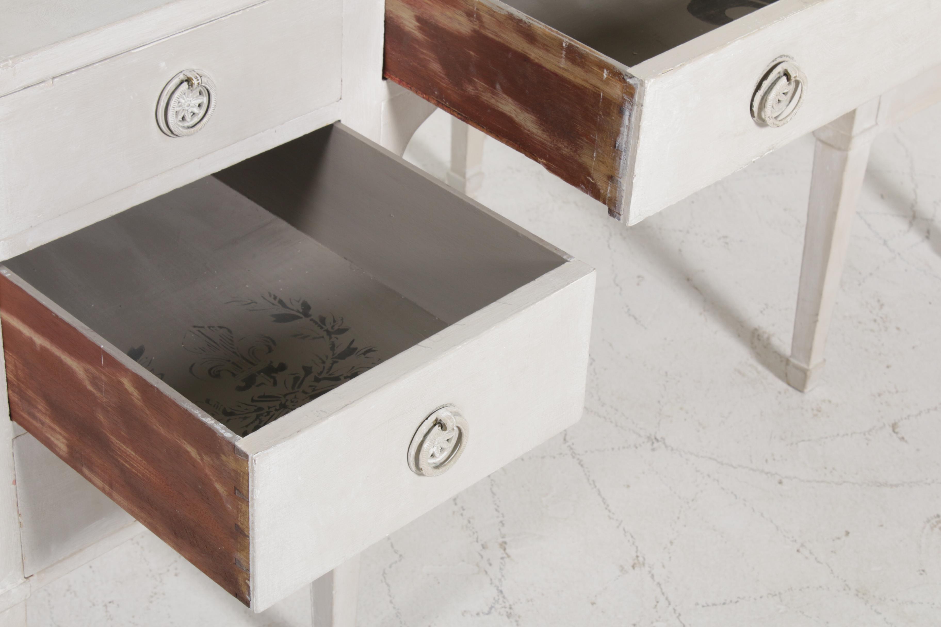 Hepplewhite Style White-Painted Vanity Table with Mirror