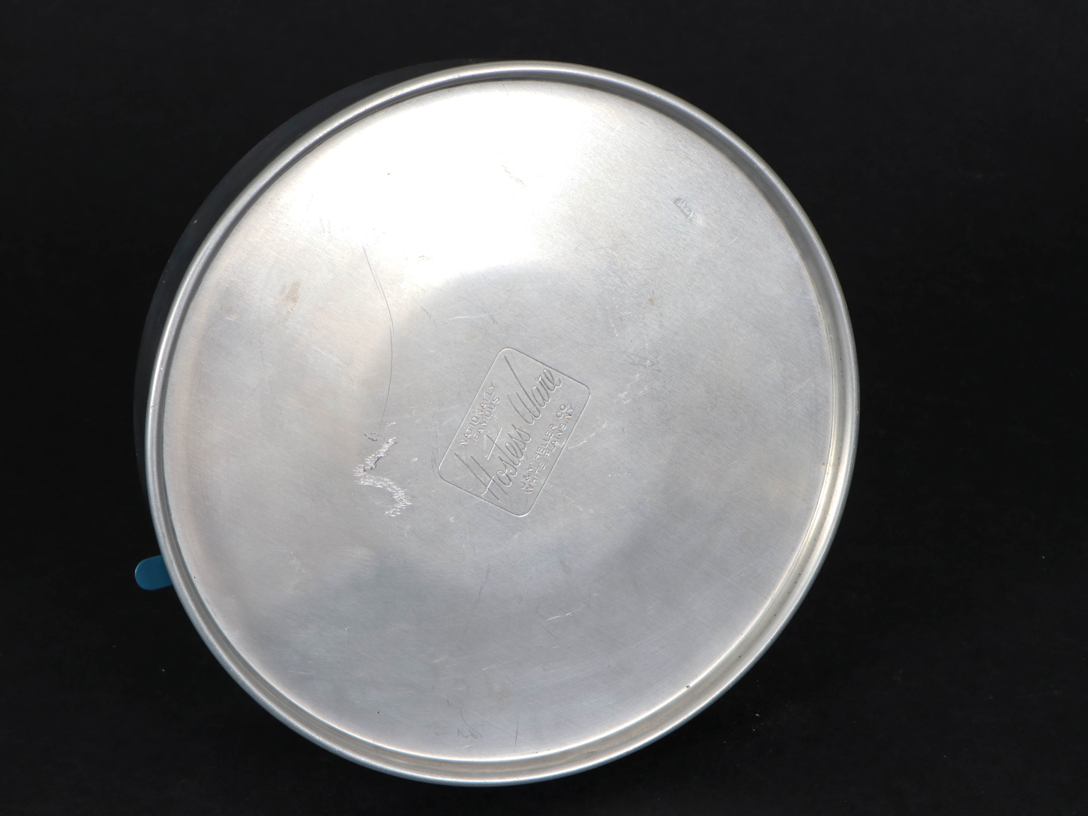 Heller Hostess-Ware "Musicake" Music Box Cake Stand