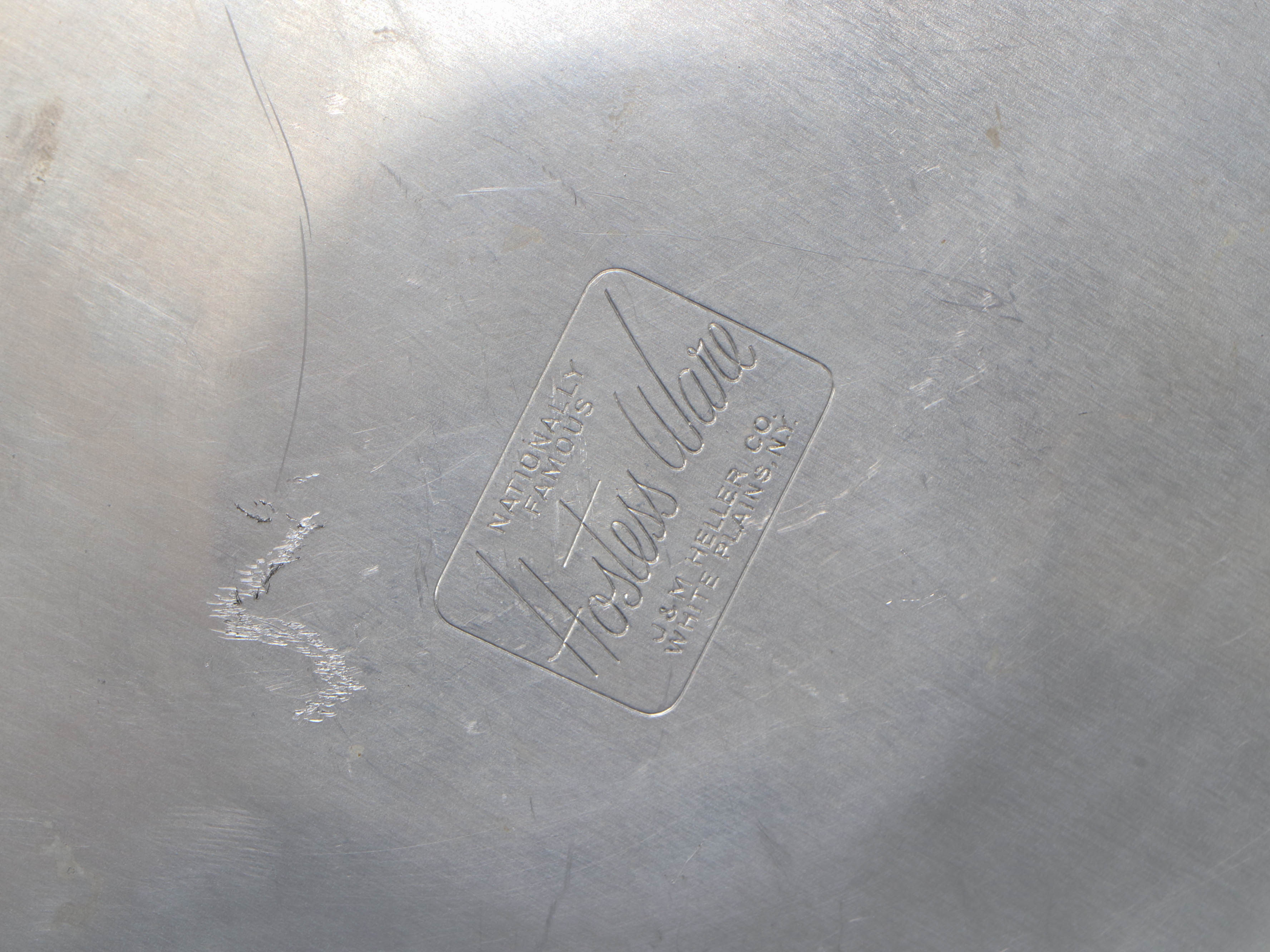 Heller Hostess-Ware "Musicake" Music Box Cake Stand