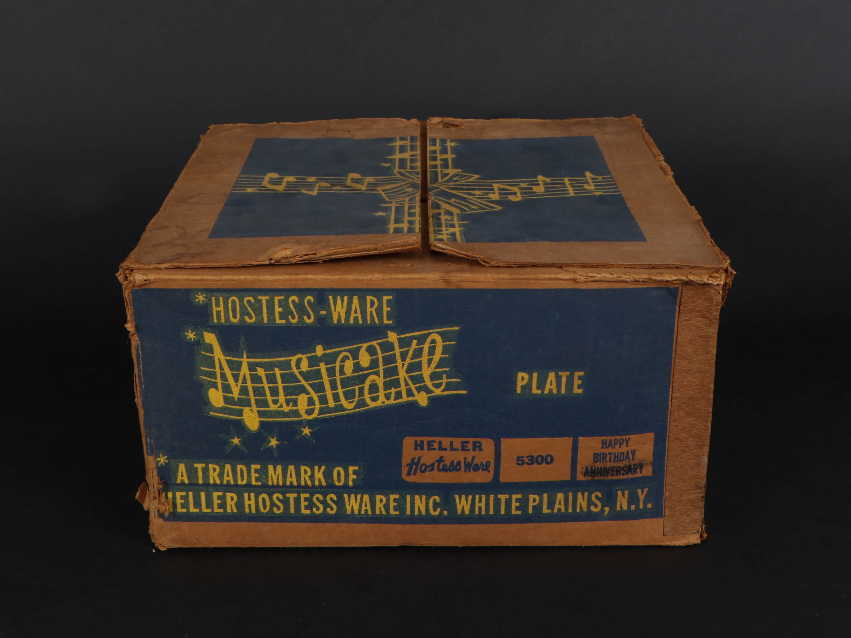 Heller Hostess-Ware "Musicake" Music Box Cake Stand