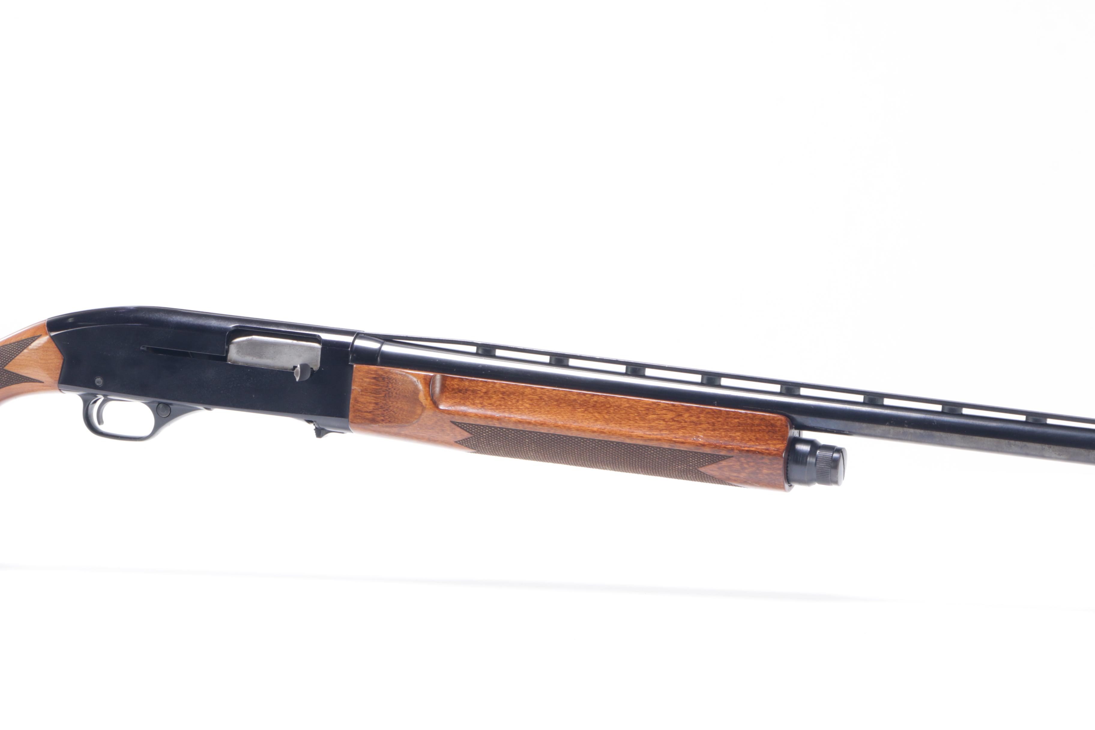 Winchester Model 140 Ranger 12 Gauge Semi-Auto Shotgun with Hard Case