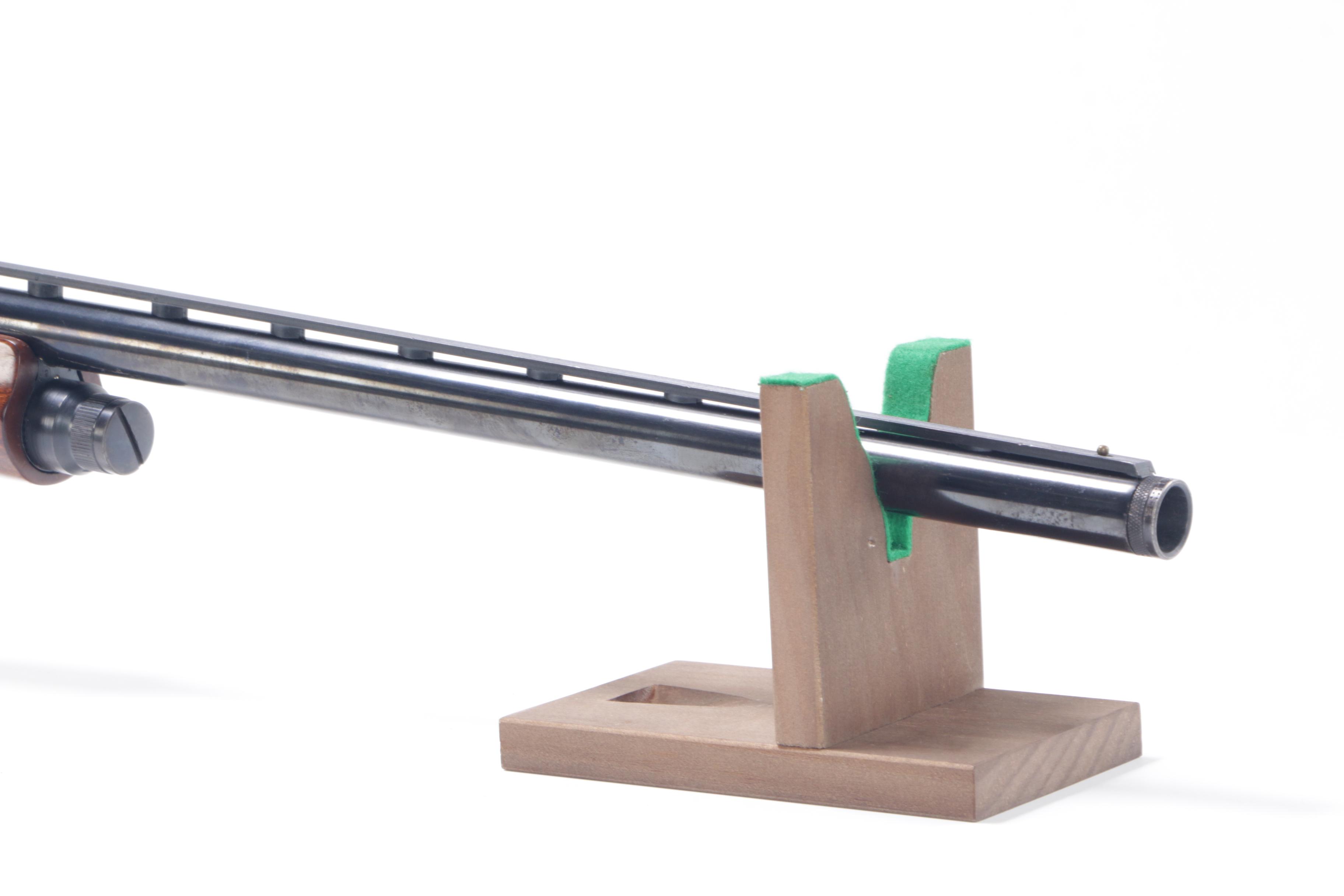 Winchester Model 140 Ranger 12 Gauge Semi-Auto Shotgun with Hard Case